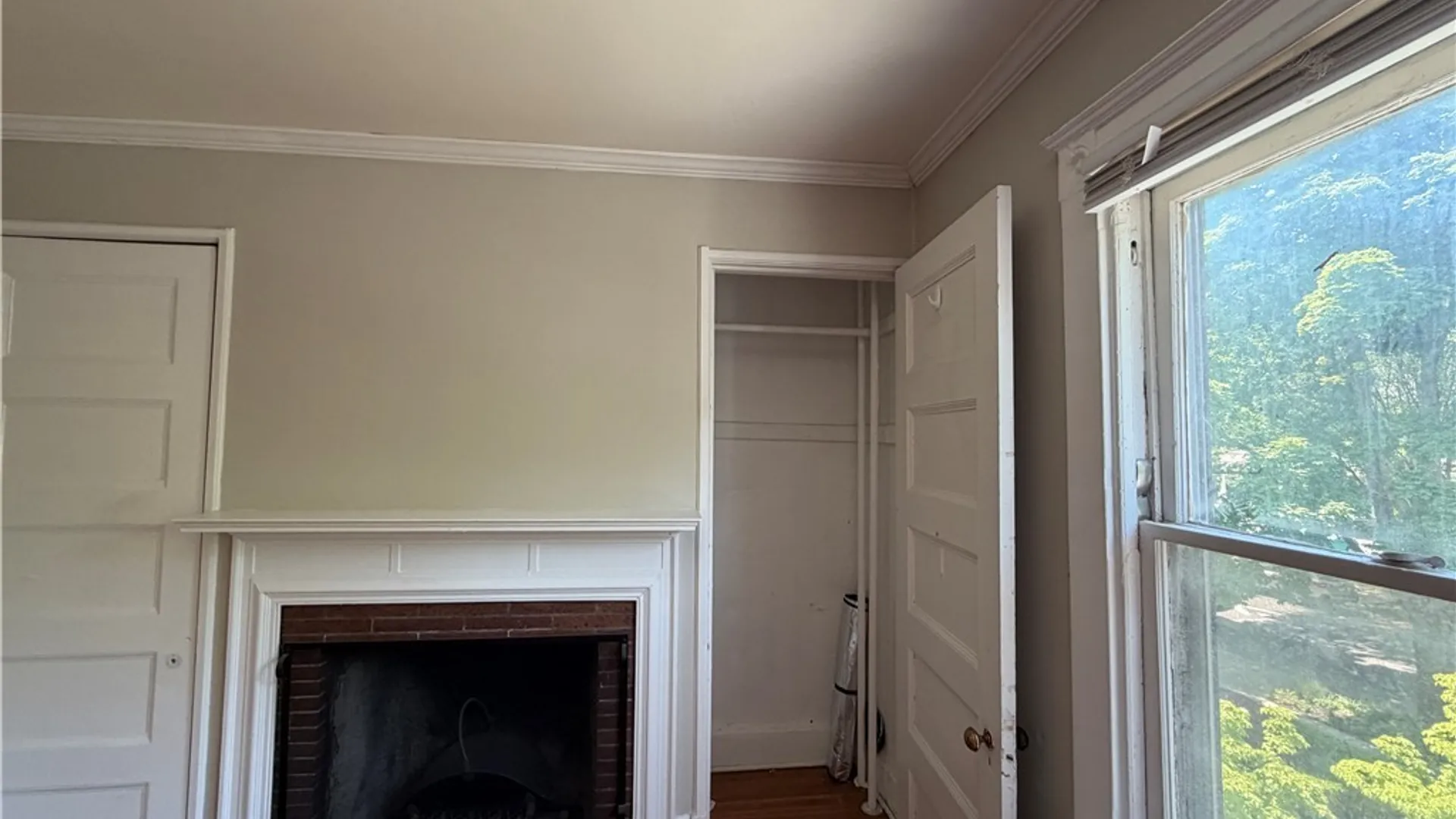 Property at 31 Norwood Avenue, Buffalo, NY 14222 3
