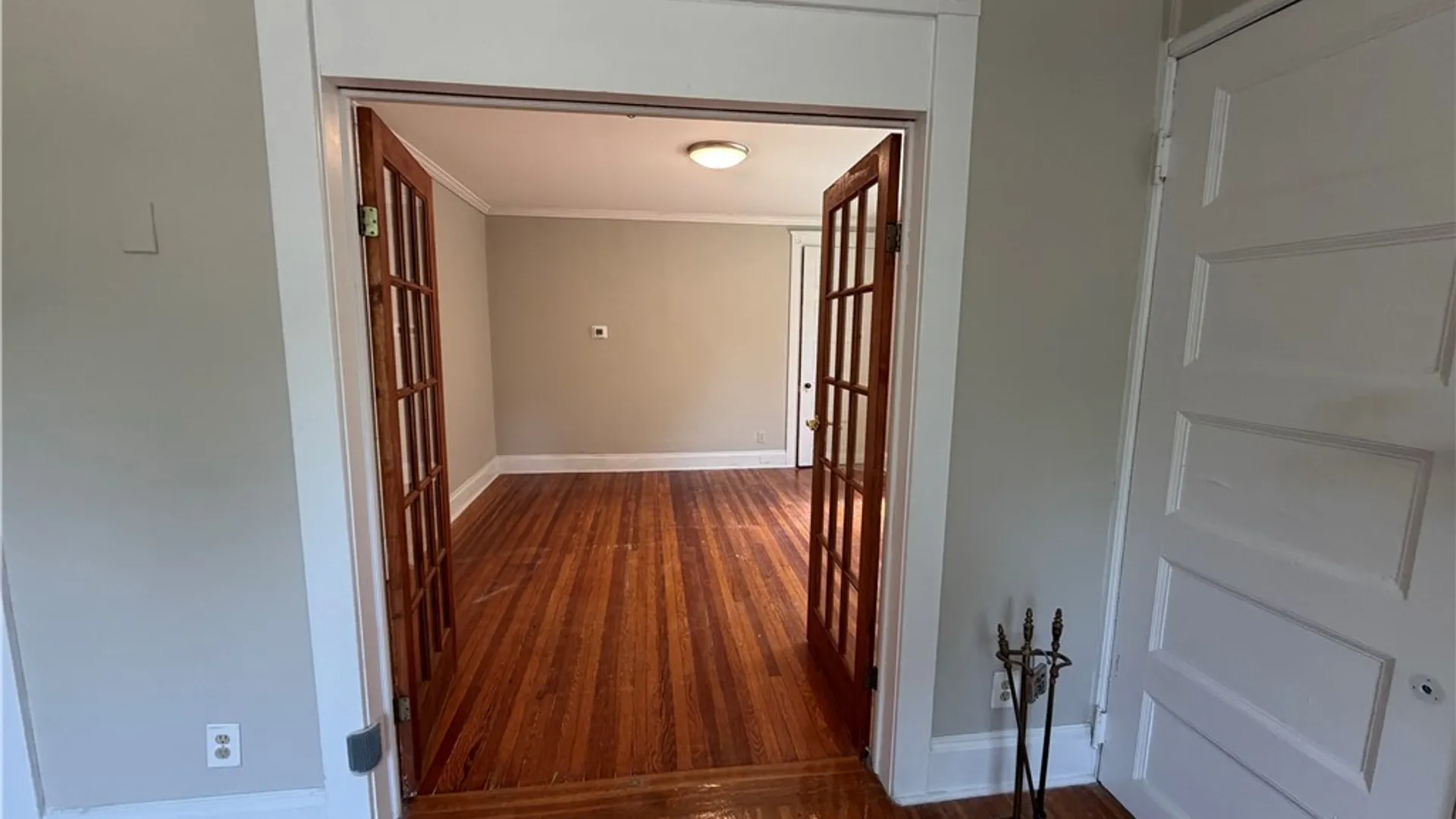 Property at 31 Norwood Avenue, Buffalo, NY 14222 6