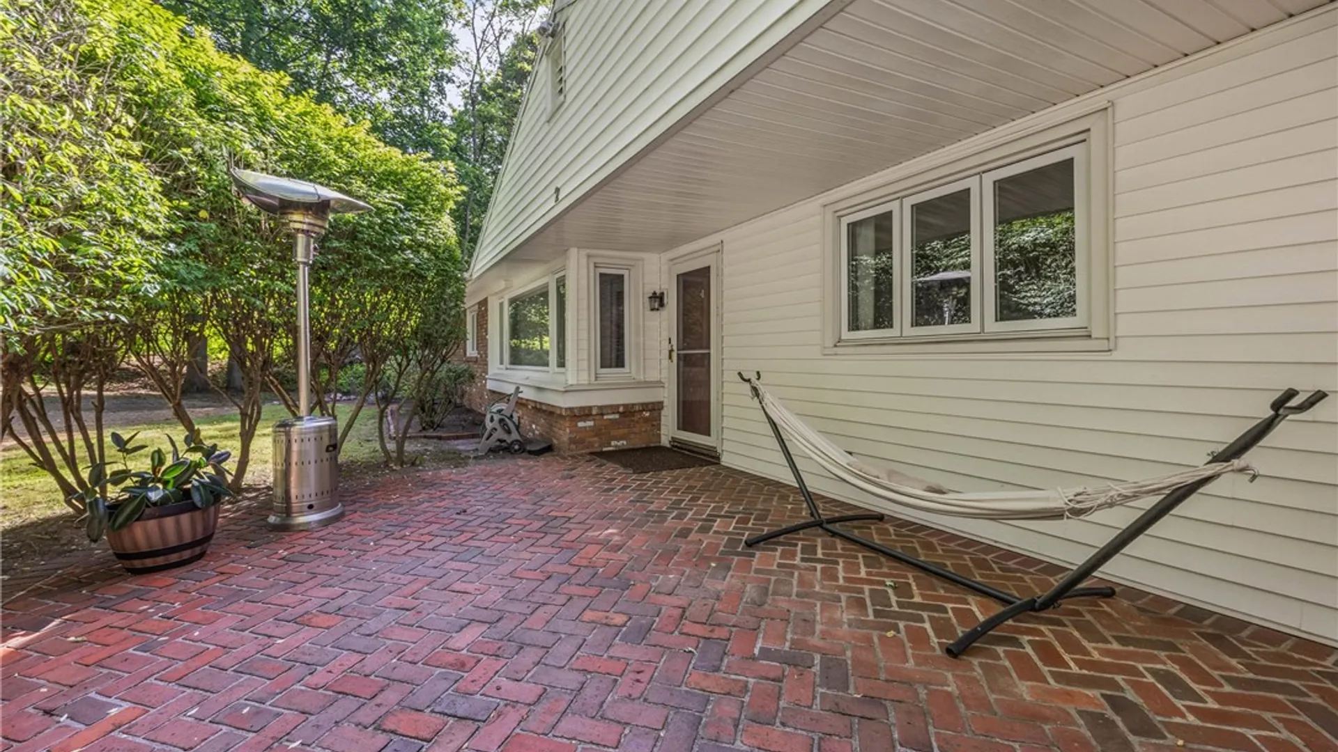 Property at 2 Red Fox Run, Perinton, NY 14534 38