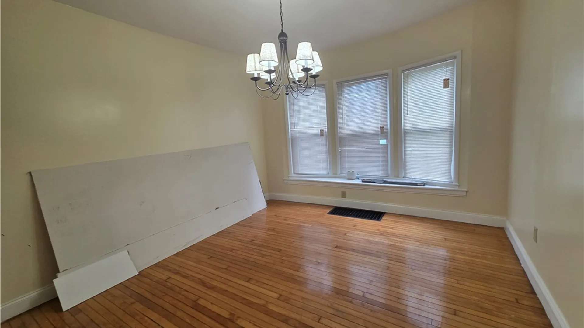 Property at 517 Garfield Avenue, Syracuse, NY 13205 9