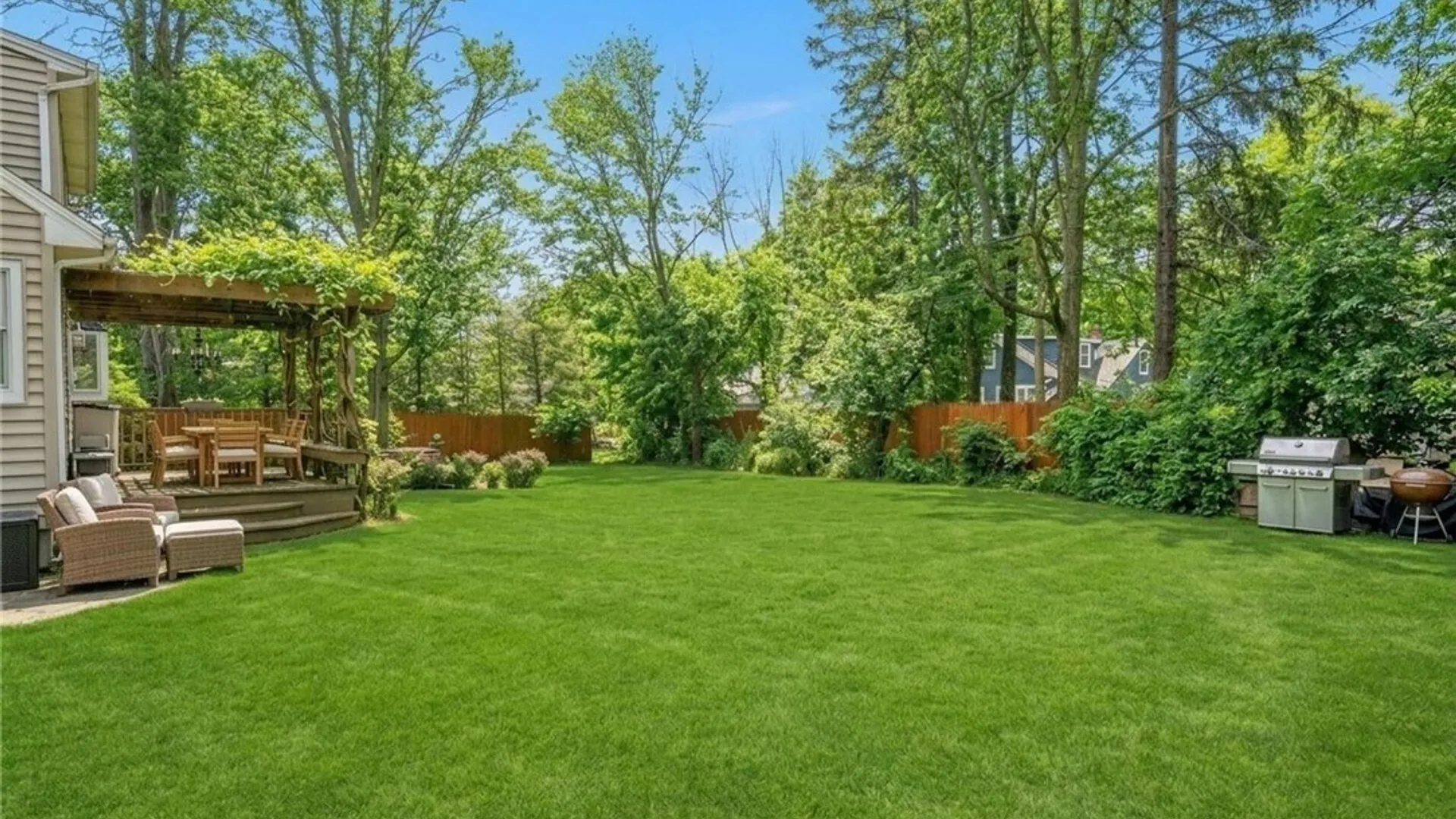 Property at 4280 Fairfield Drive, Clarence, NY 14221 41