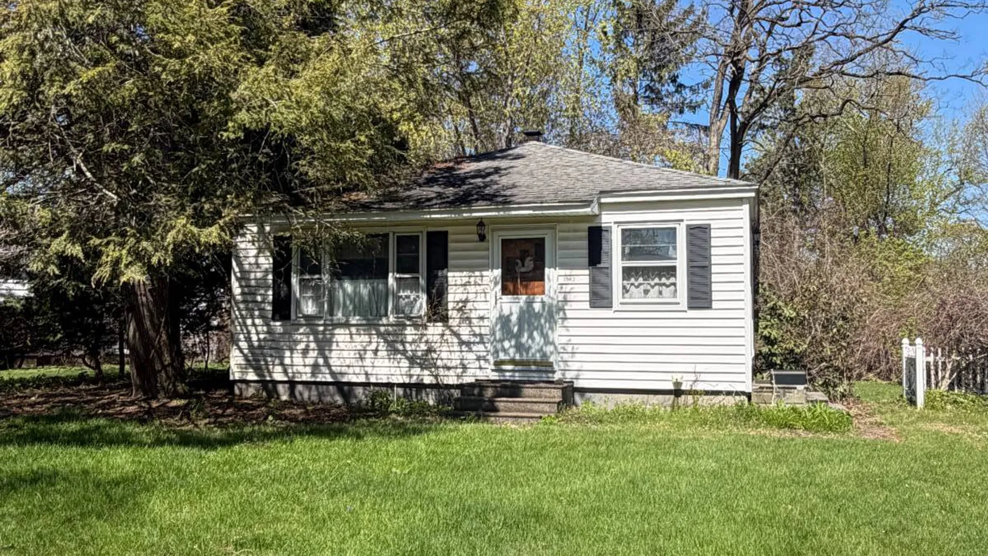 Property at 1062 6th St, Schenectady, NY 12303 19