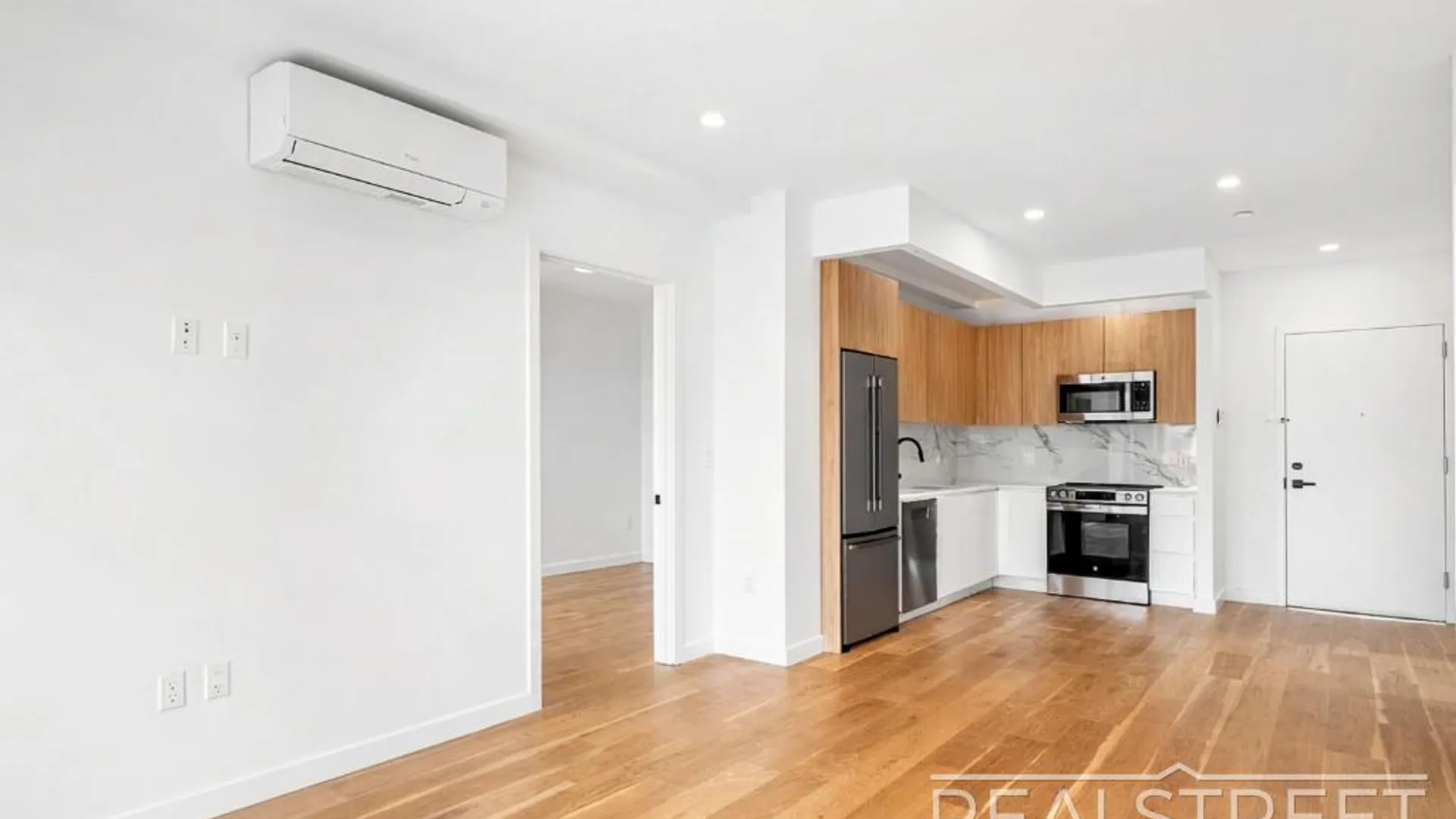 Property at 105 Rogers Avenue, BROOKLYN, NY 11216 16