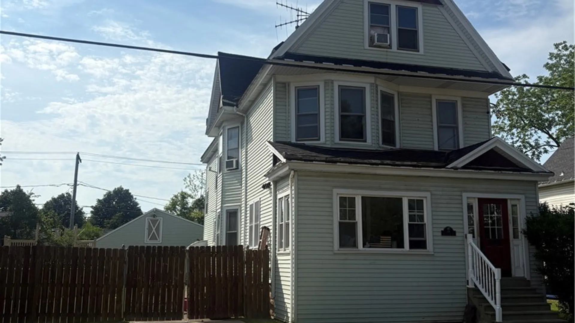 Property at 66 Stephenson Avenue, West Seneca, NY 14224 2