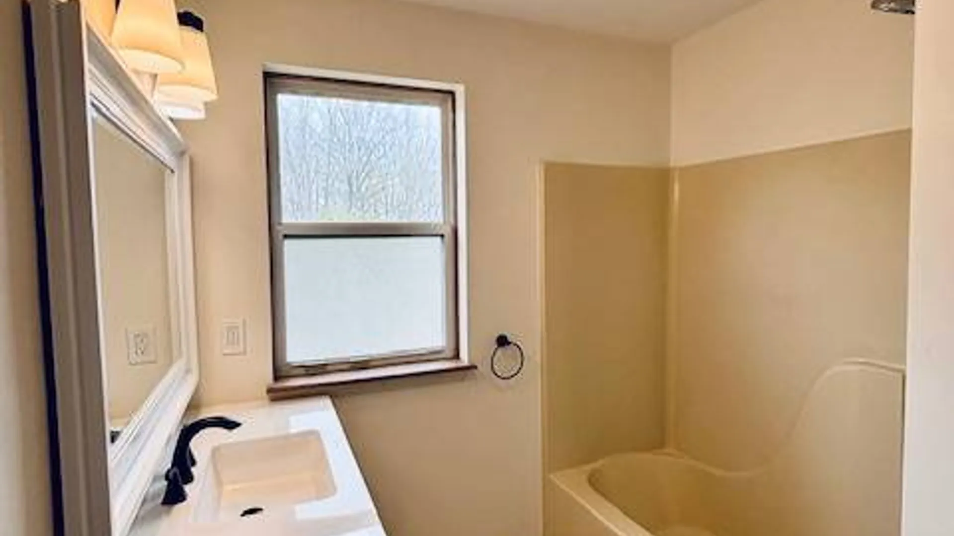 Property at 510 Cambridge Manor Drive, Scotia, NY 12302 16