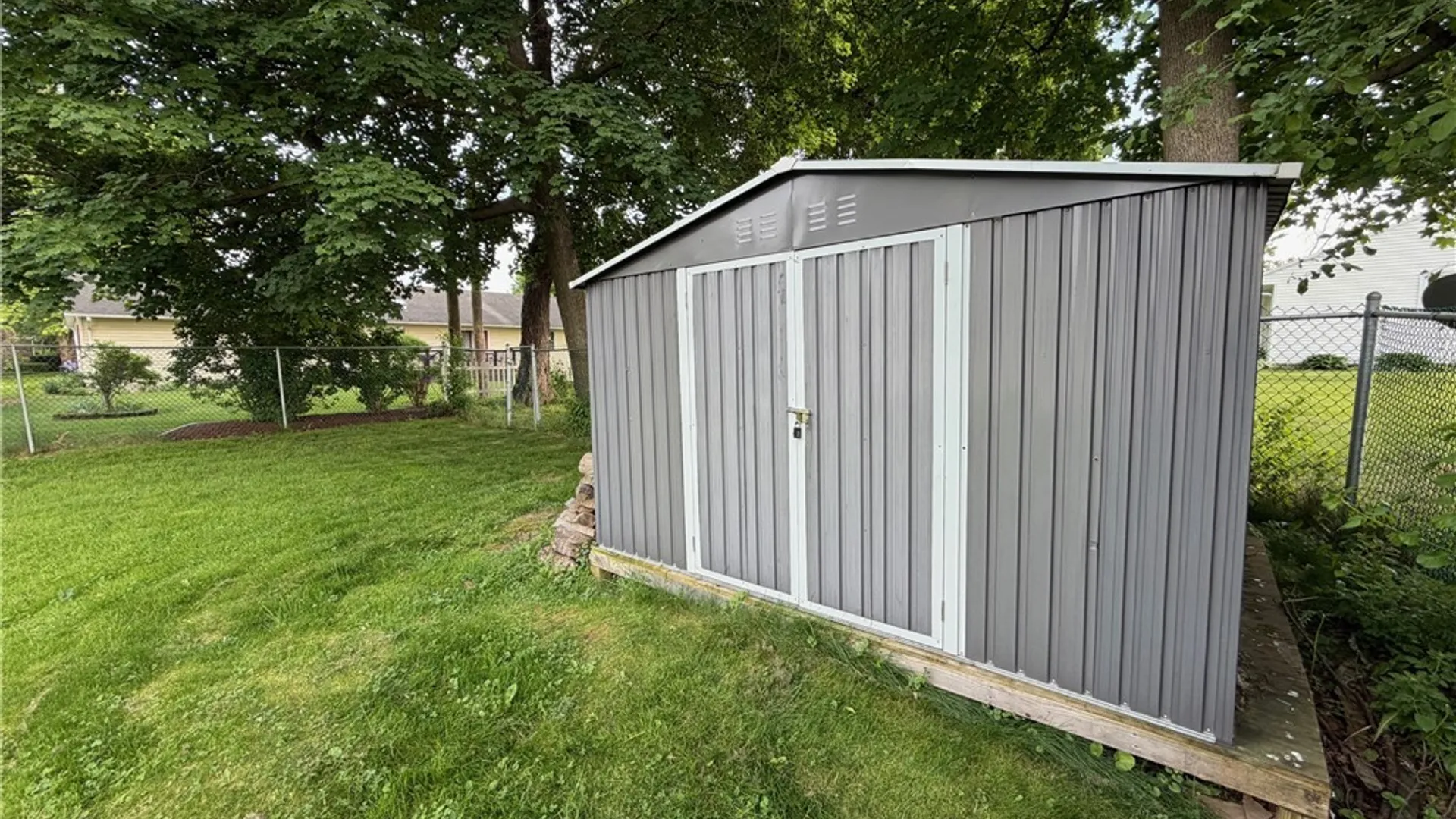 Property at 902 James Street, Utica, NY 13501 5