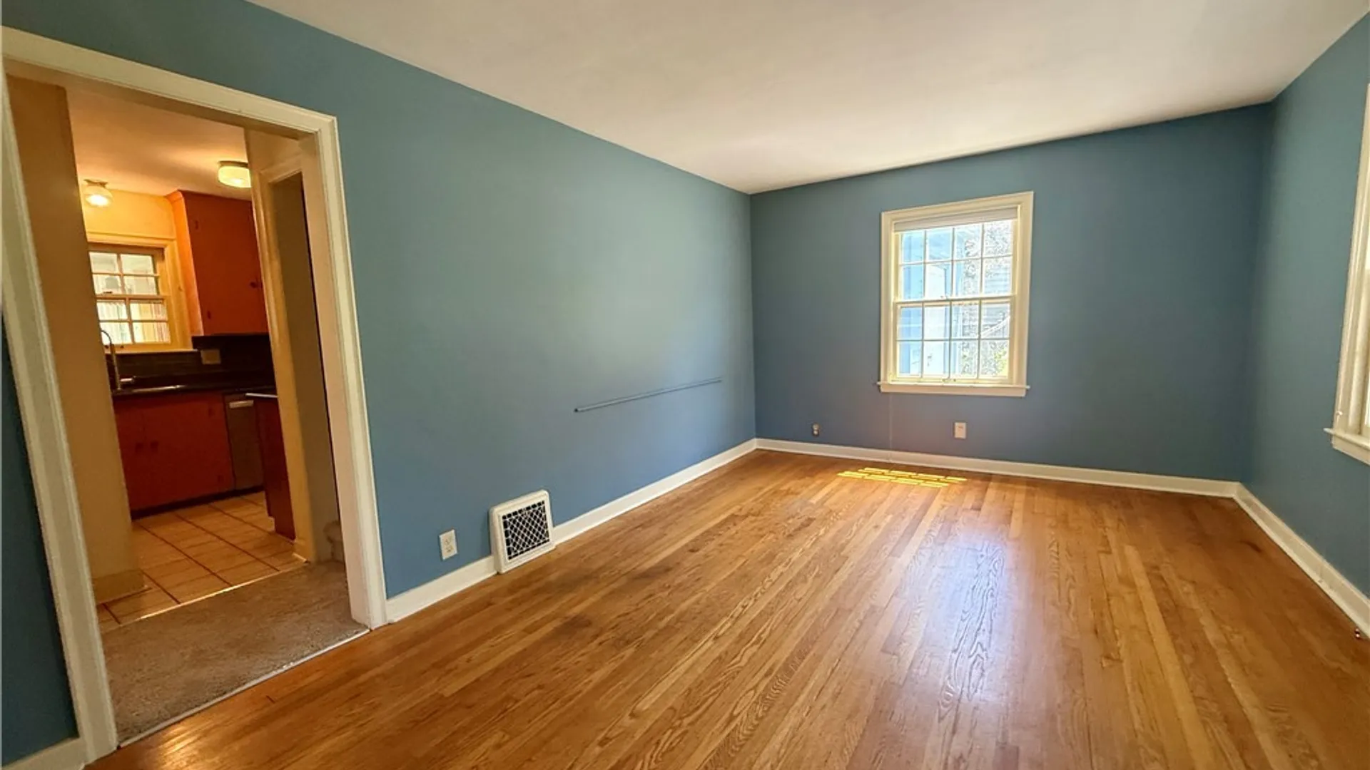 Property at 923 Cumberland Avenue, Syracuse, NY 13210 16