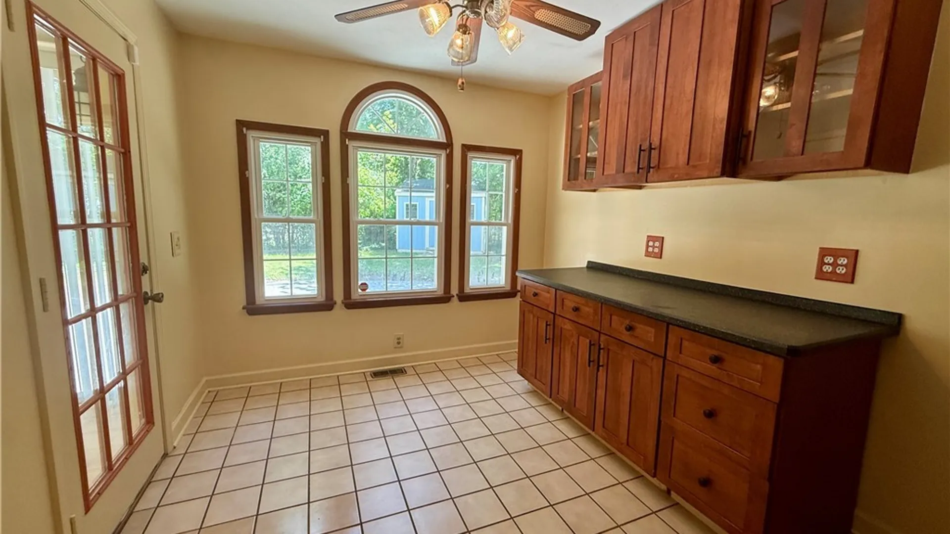 Property at 923 Cumberland Avenue, Syracuse, NY 13210 24