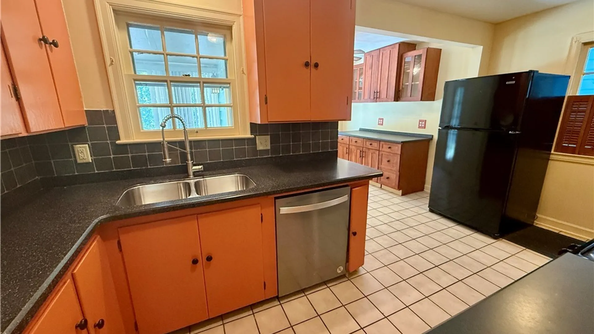Property at 923 Cumberland Avenue, Syracuse, NY 13210 25