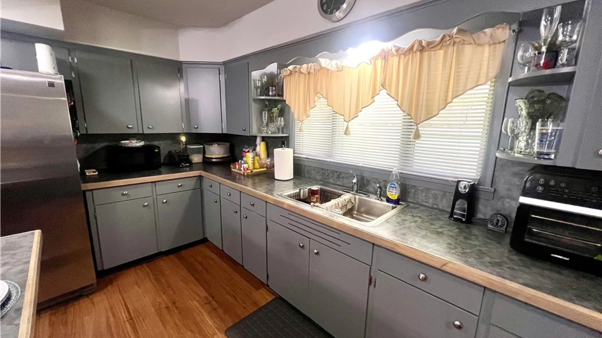 Property at 18 W 10th Street, Jamestown, NY 14701 19