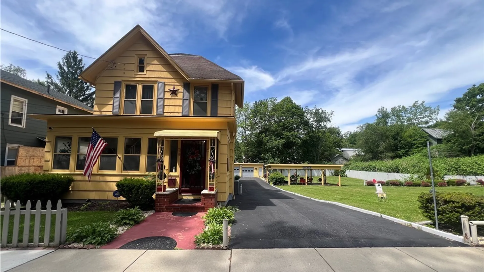 Property at 18 W 10th Street, Jamestown, NY 14701 2