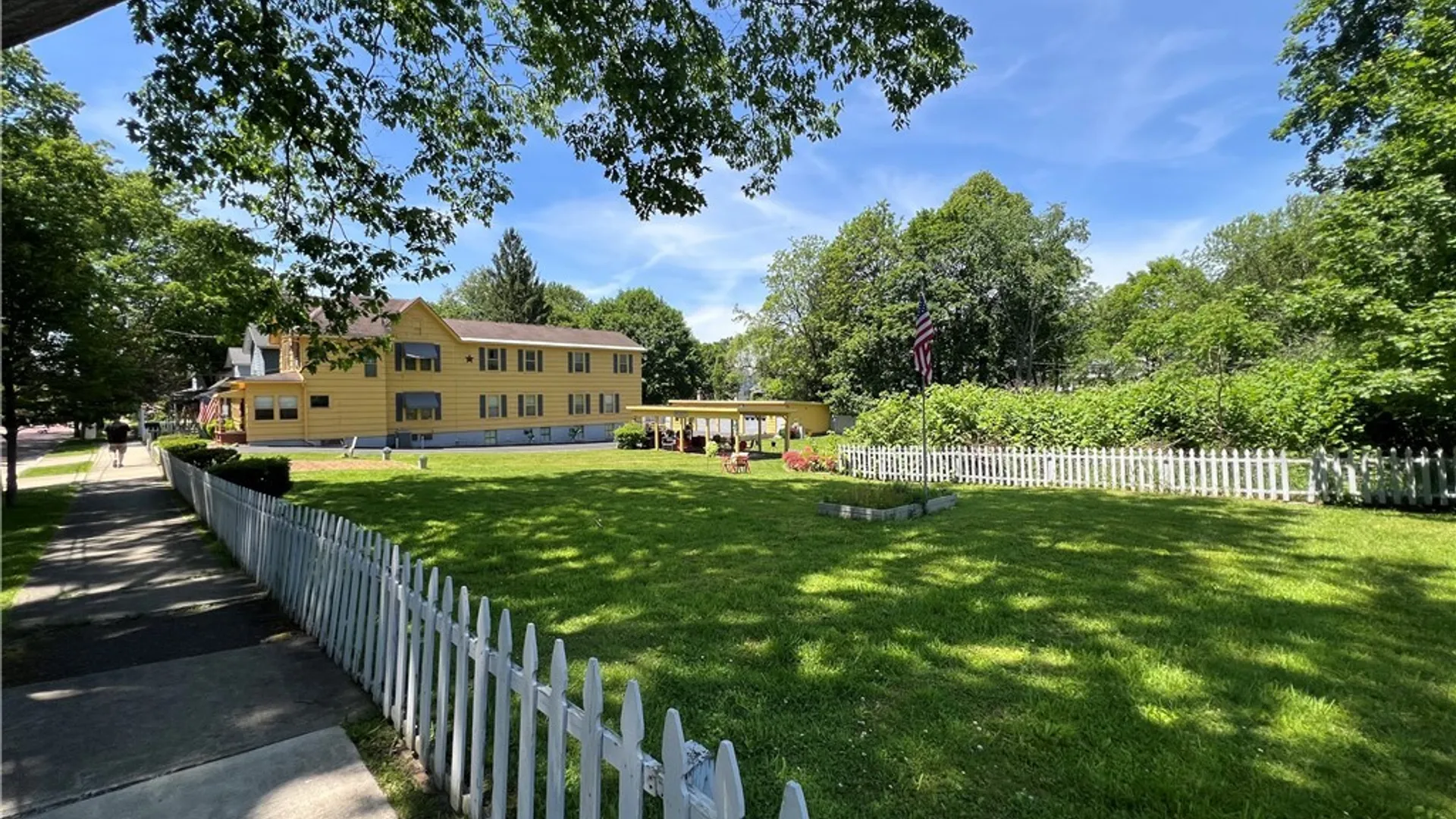 Property at 18 W 10th Street, Jamestown, NY 14701 9