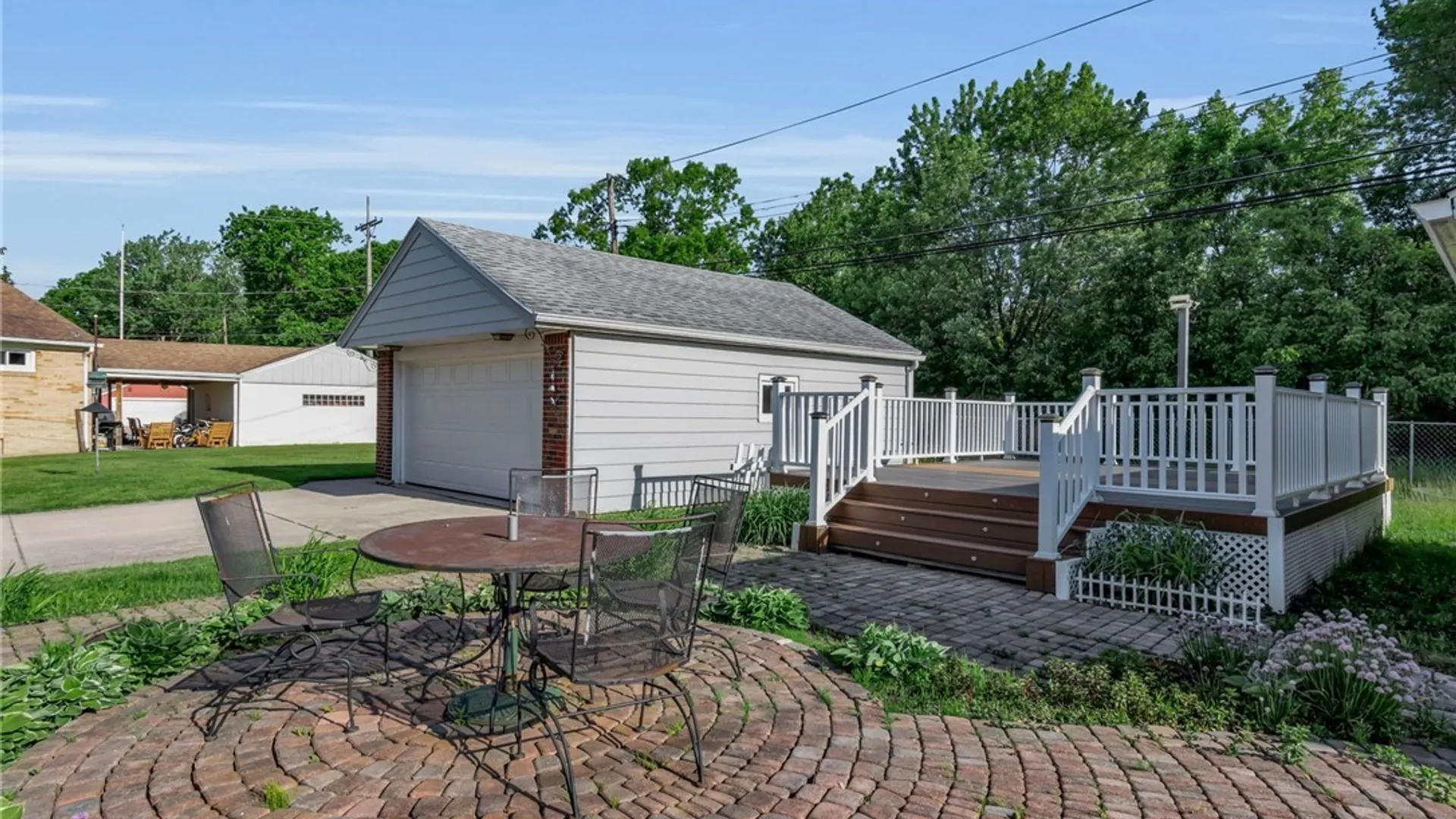 Property at 138 Mcnaughton Avenue, Cheektowaga, NY 14225 27