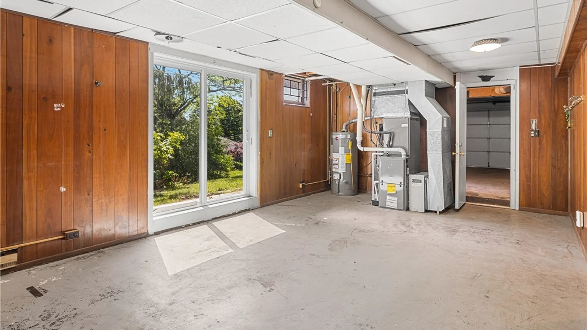 Property at 1500 Salt Springs Road, Syracuse, NY 13214 22