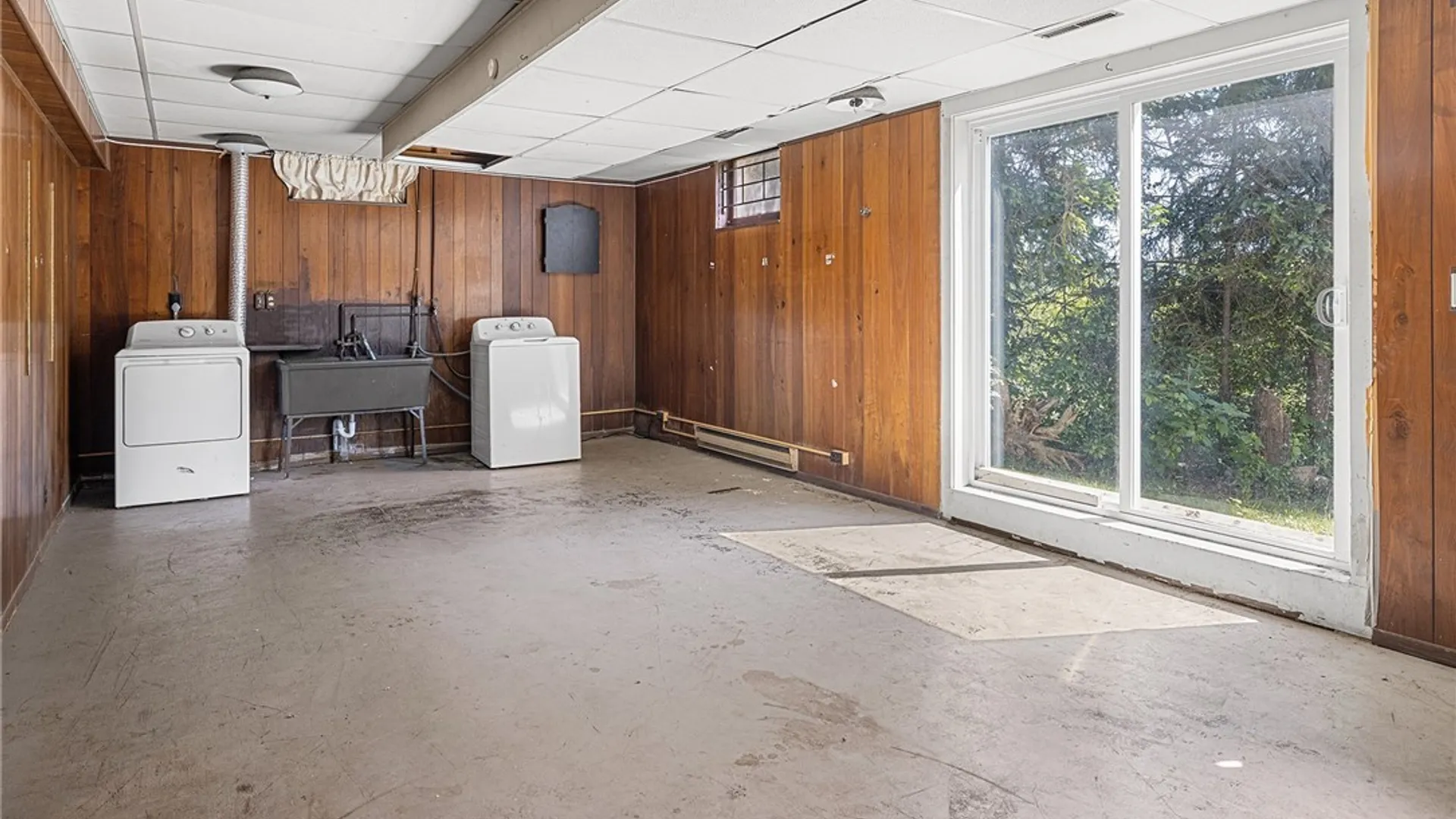 Property at 1500 Salt Springs Road, Syracuse, NY 13214 23