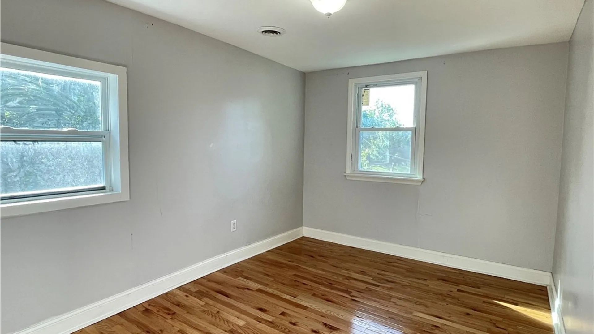 Property at 816 Willis Avenue, Syracuse, NY 13204 12