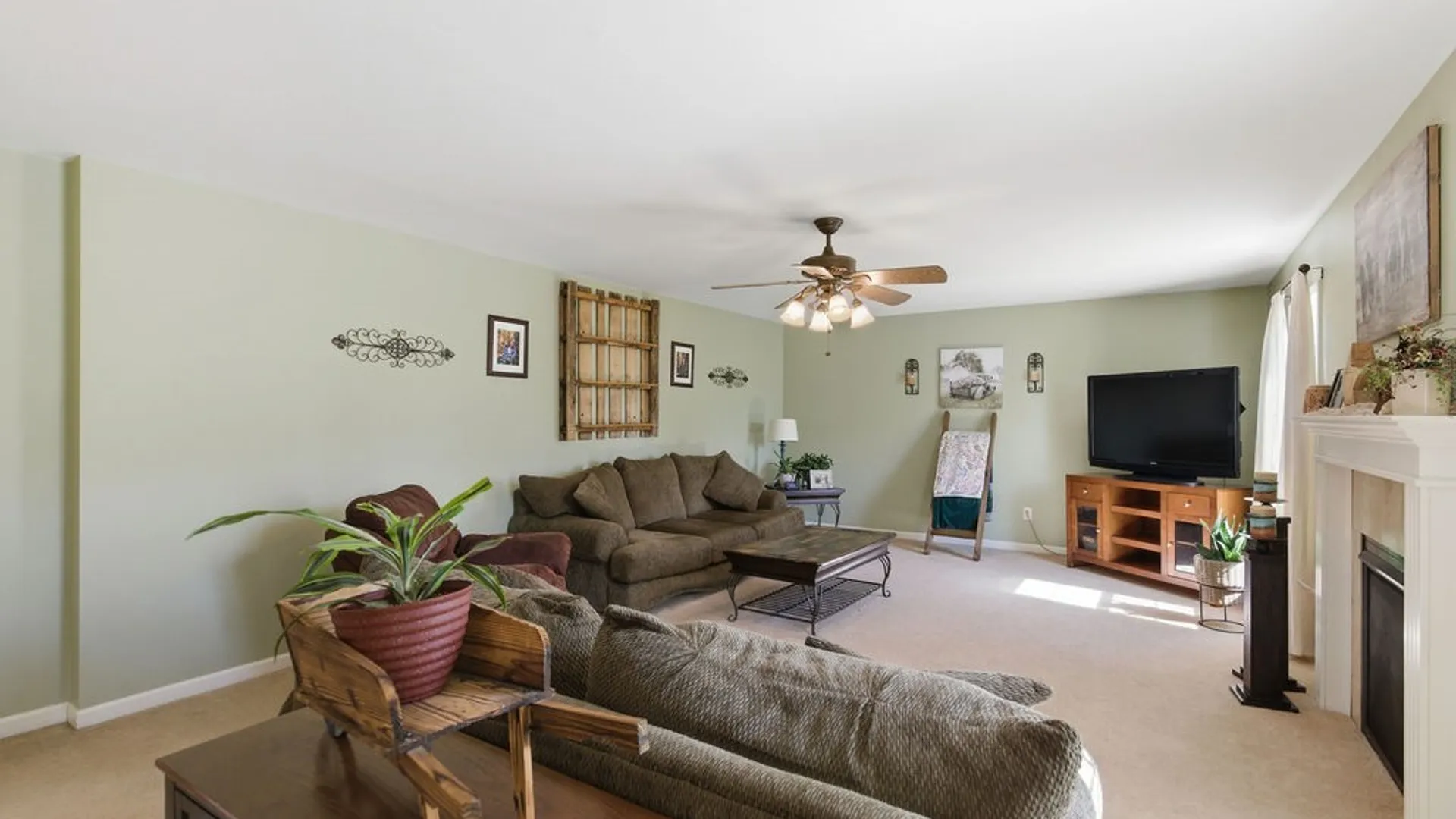 Property at 9617 White Tail Path, Clay, NY 13029 20