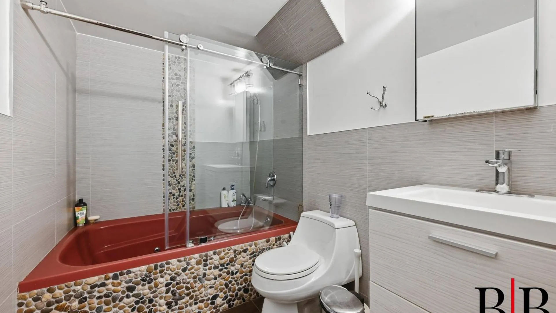 Property at 7131 Perri Lane, Brooklyn, NY 11234 15
