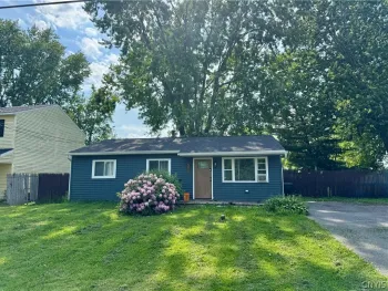 7891 Areopagitica Avenue, Cicero, NY 13030
