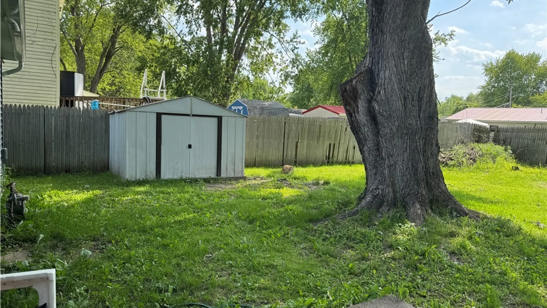 Property at 7891 Areopagitica Avenue, Cicero, NY 13030 23
