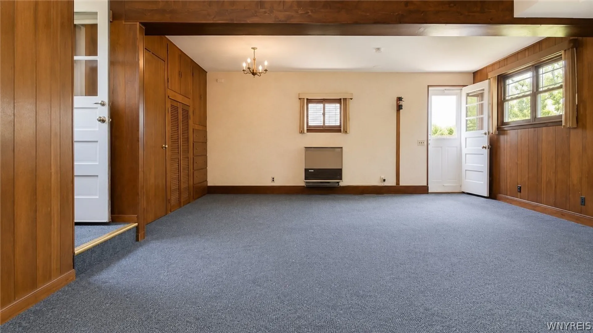 Property at 1895 Bruce Lane, Grand Island, NY 14072 12