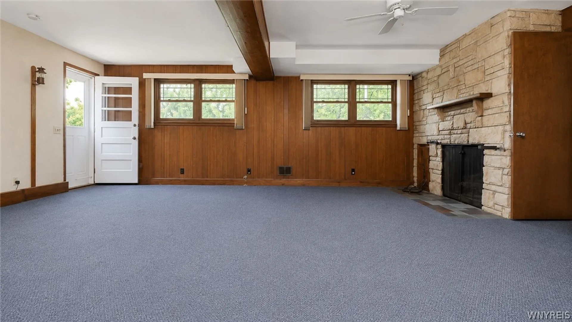 Property at 1895 Bruce Lane, Grand Island, NY 14072 13