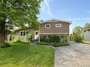 Property at 1895 Bruce Lane, Grand Island, NY 14072