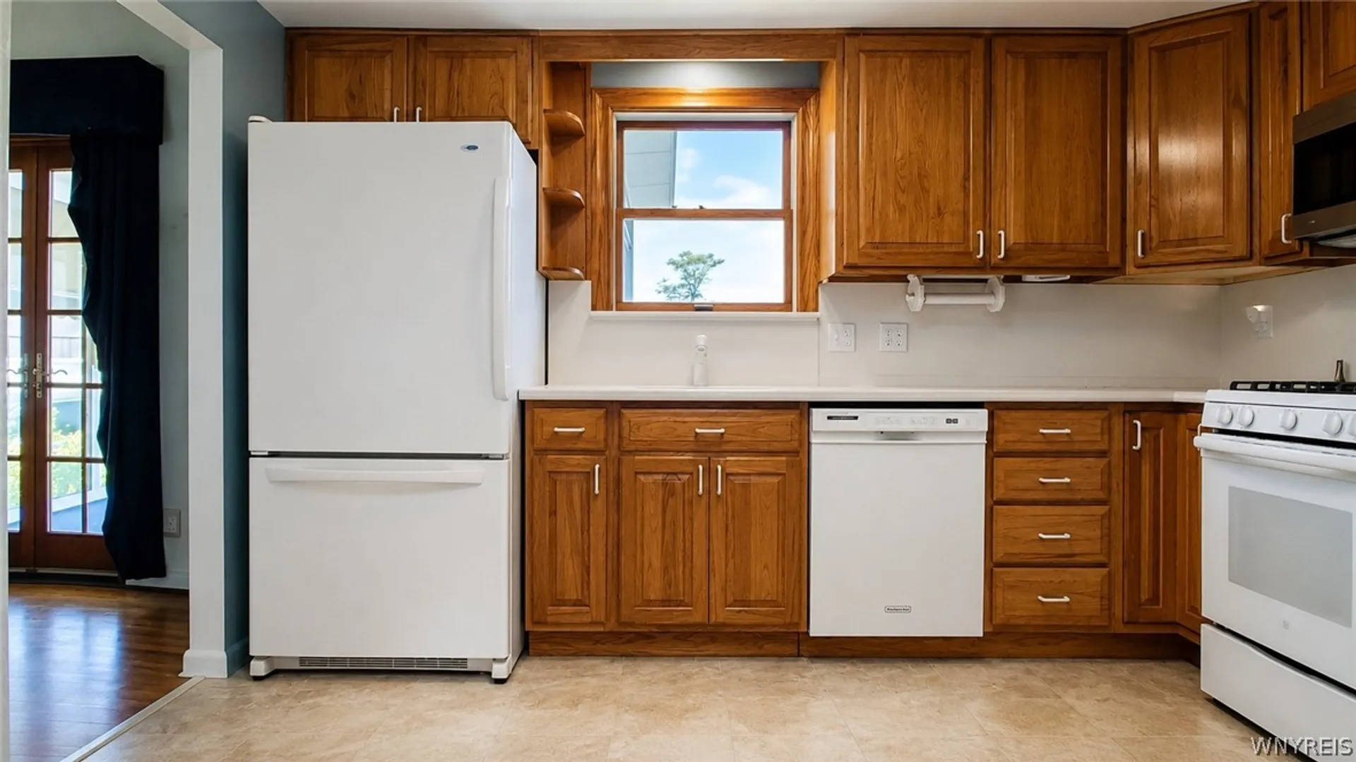 Property at 1895 Bruce Lane, Grand Island, NY 14072 8