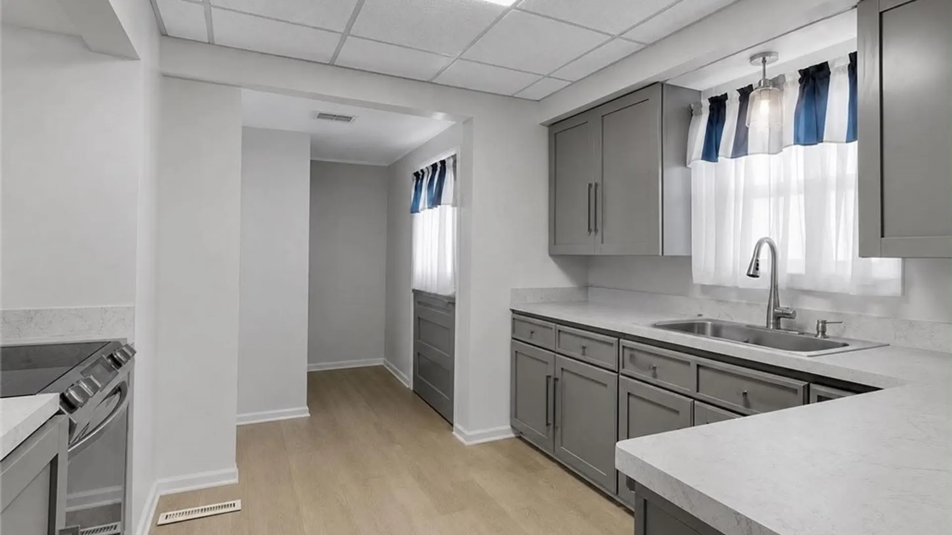 Property at 2830 Macklem Avenue, Niagara Falls, NY 14305 2