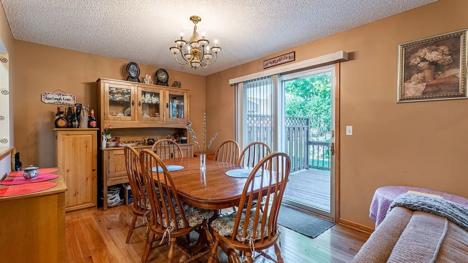 Property at 12 Pineview Court, West Seneca, NY 14224 10