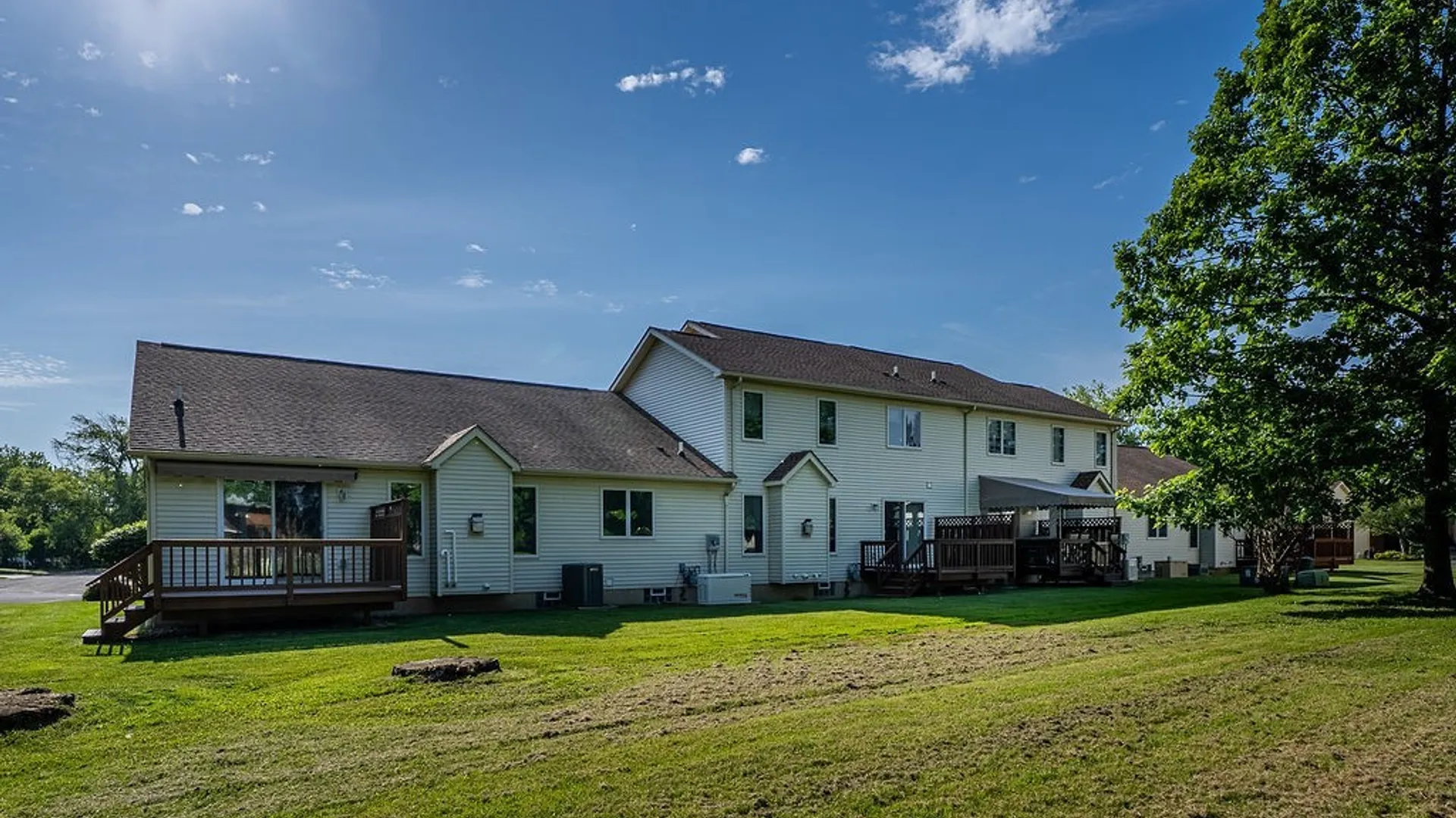 Property at 12 Pineview Court, West Seneca, NY 14224 36