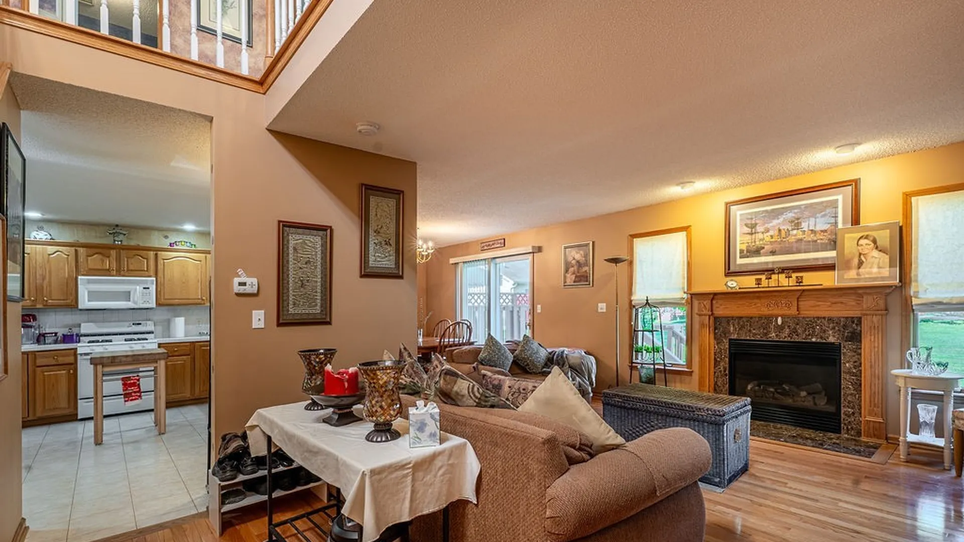 Property at 12 Pineview Court, West Seneca, NY 14224 6