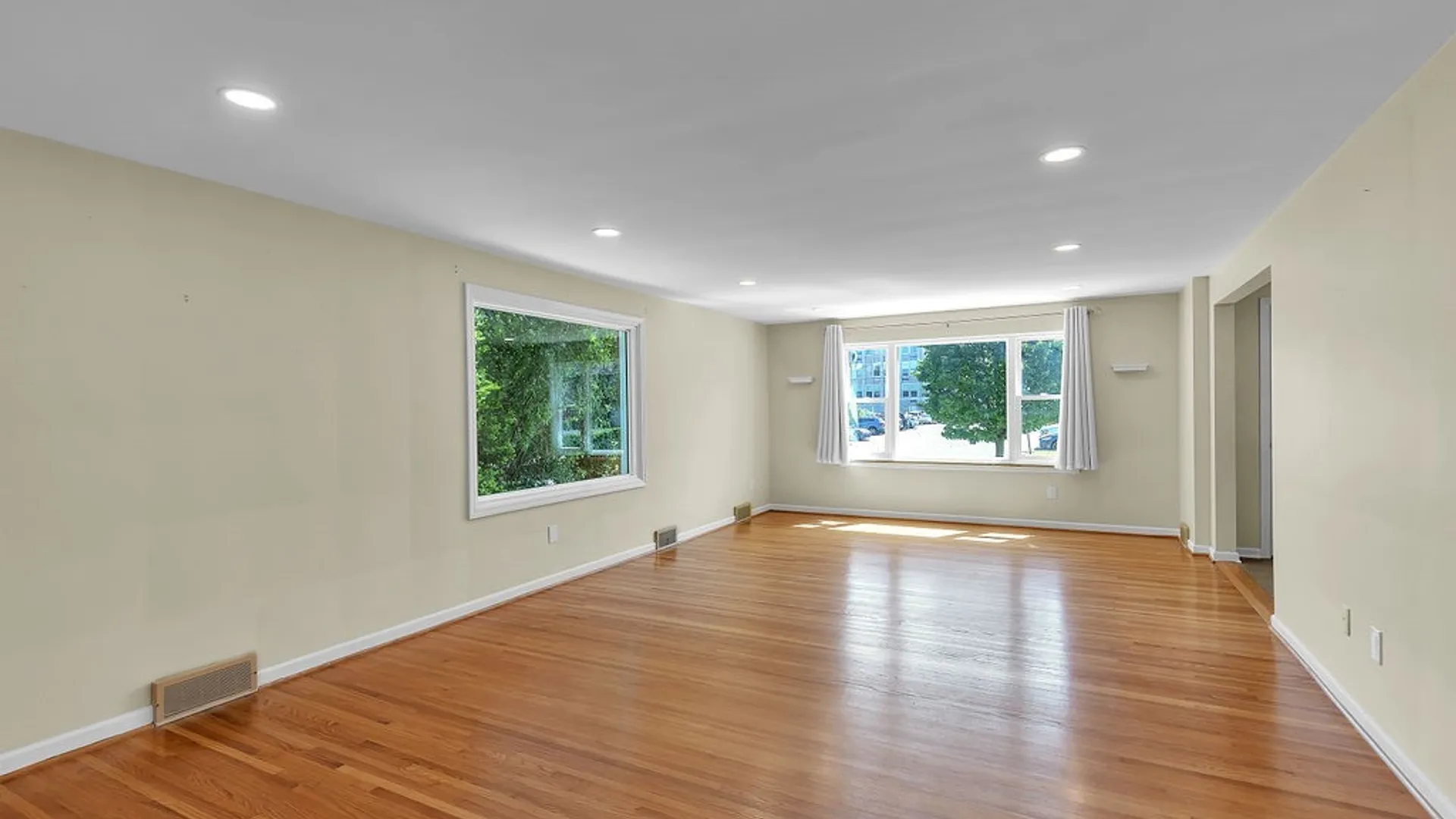 Property at 69 Berryman Drive, Amherst, NY 14226 3