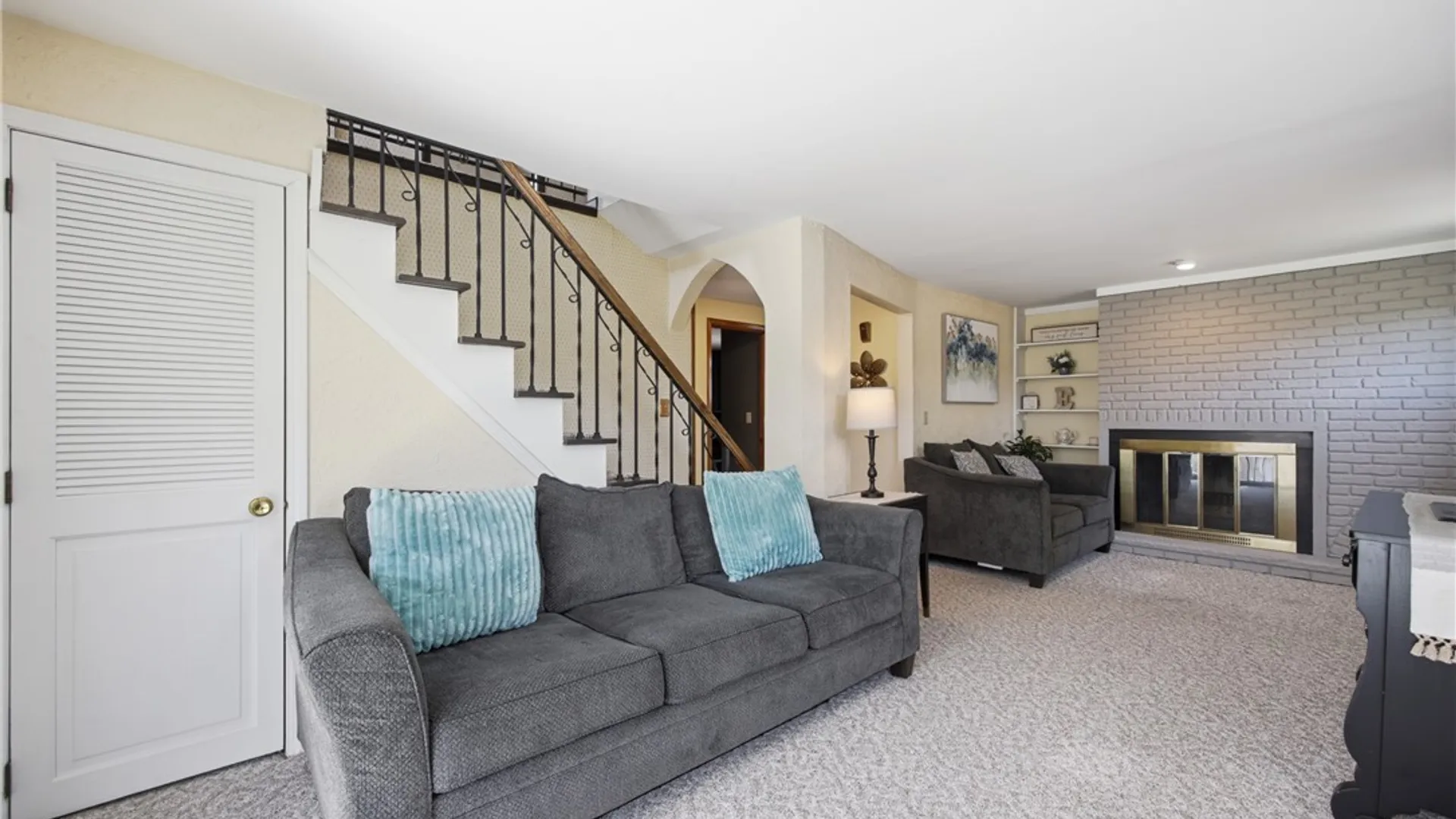 Property at 51 Theresa Drive, Cheektowaga, NY 14227 16