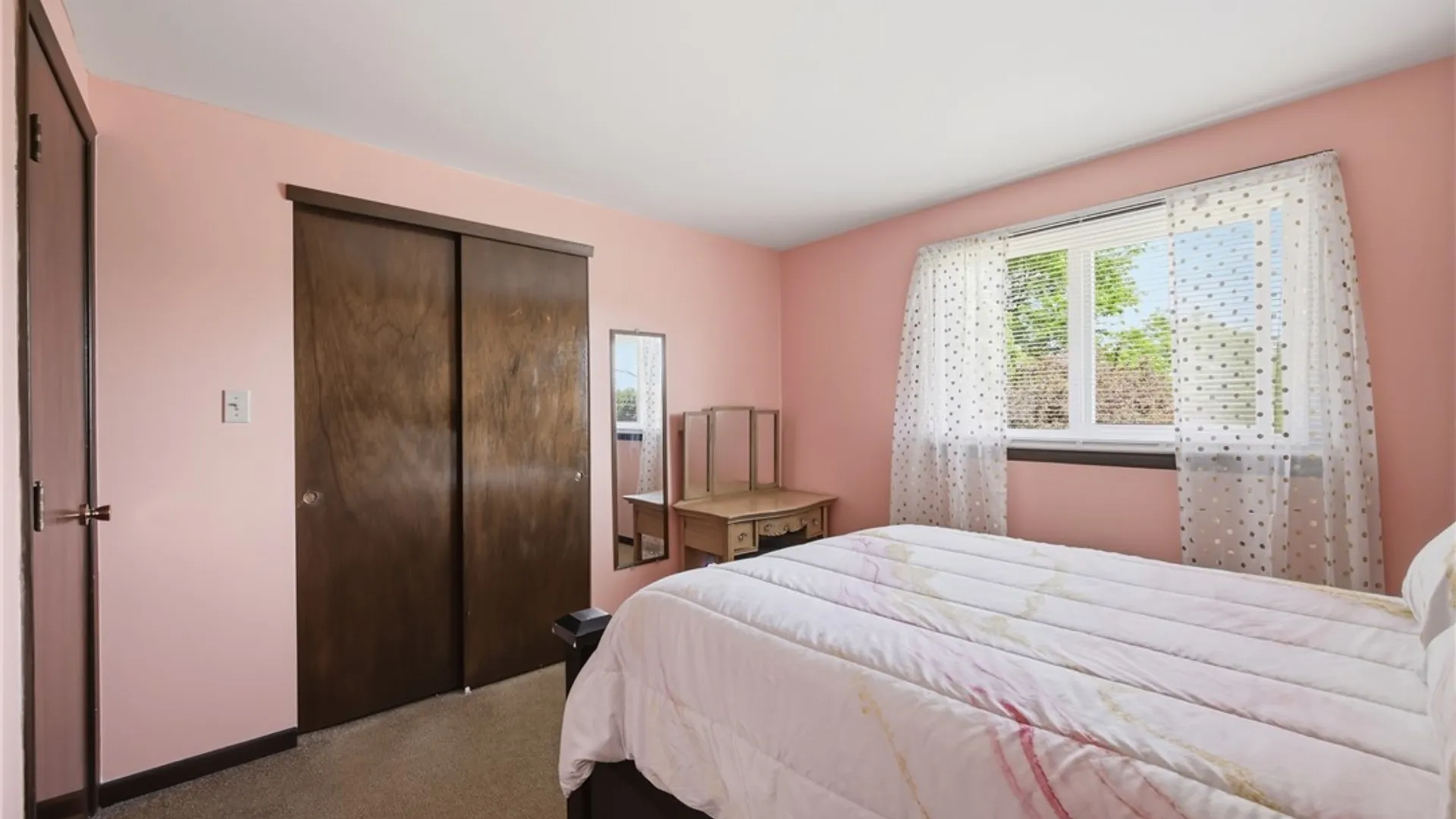 Property at 51 Theresa Drive, Cheektowaga, NY 14227 34