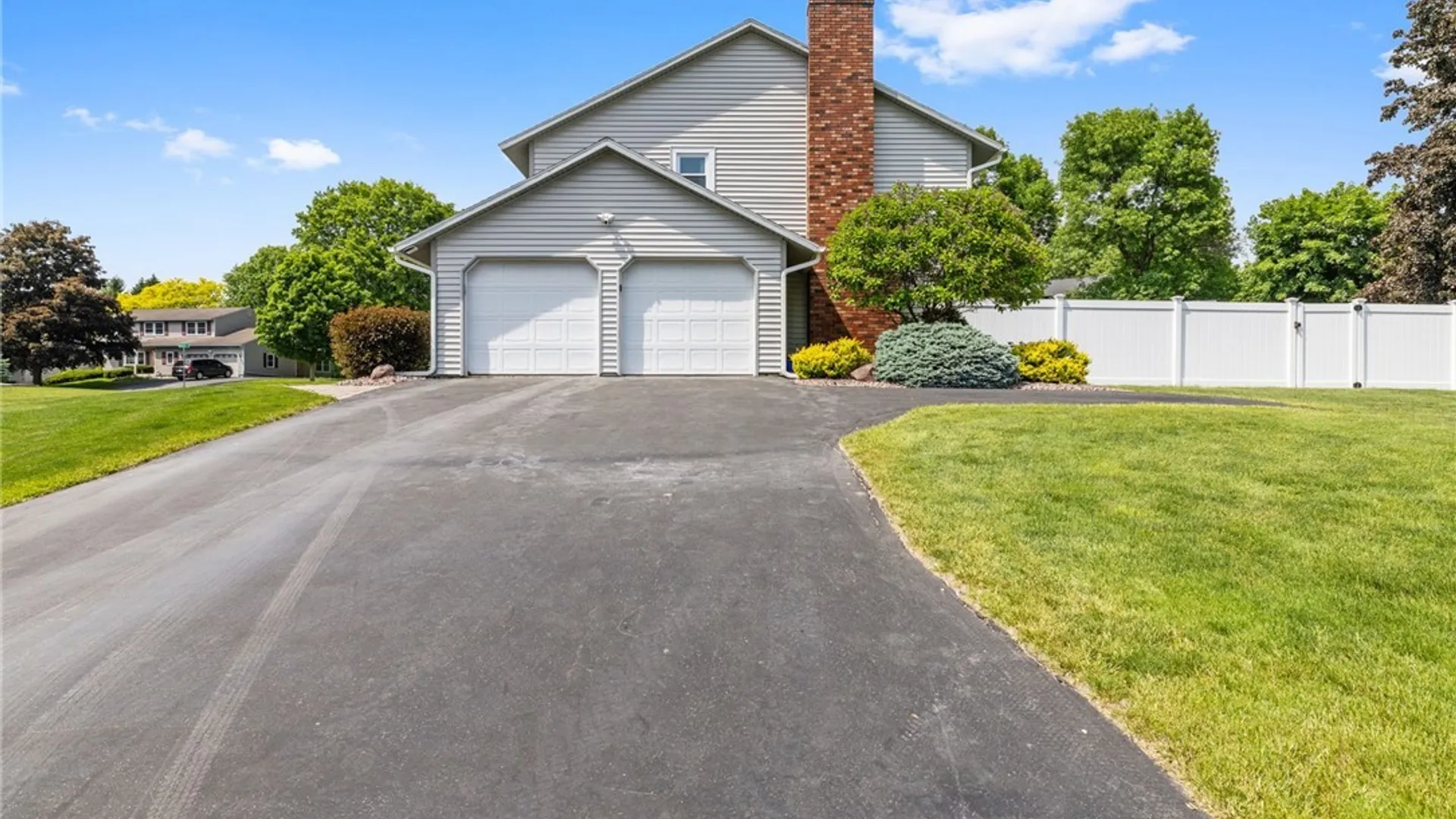 Property at 3608 Inclination Drive, Clay, NY 13027 3