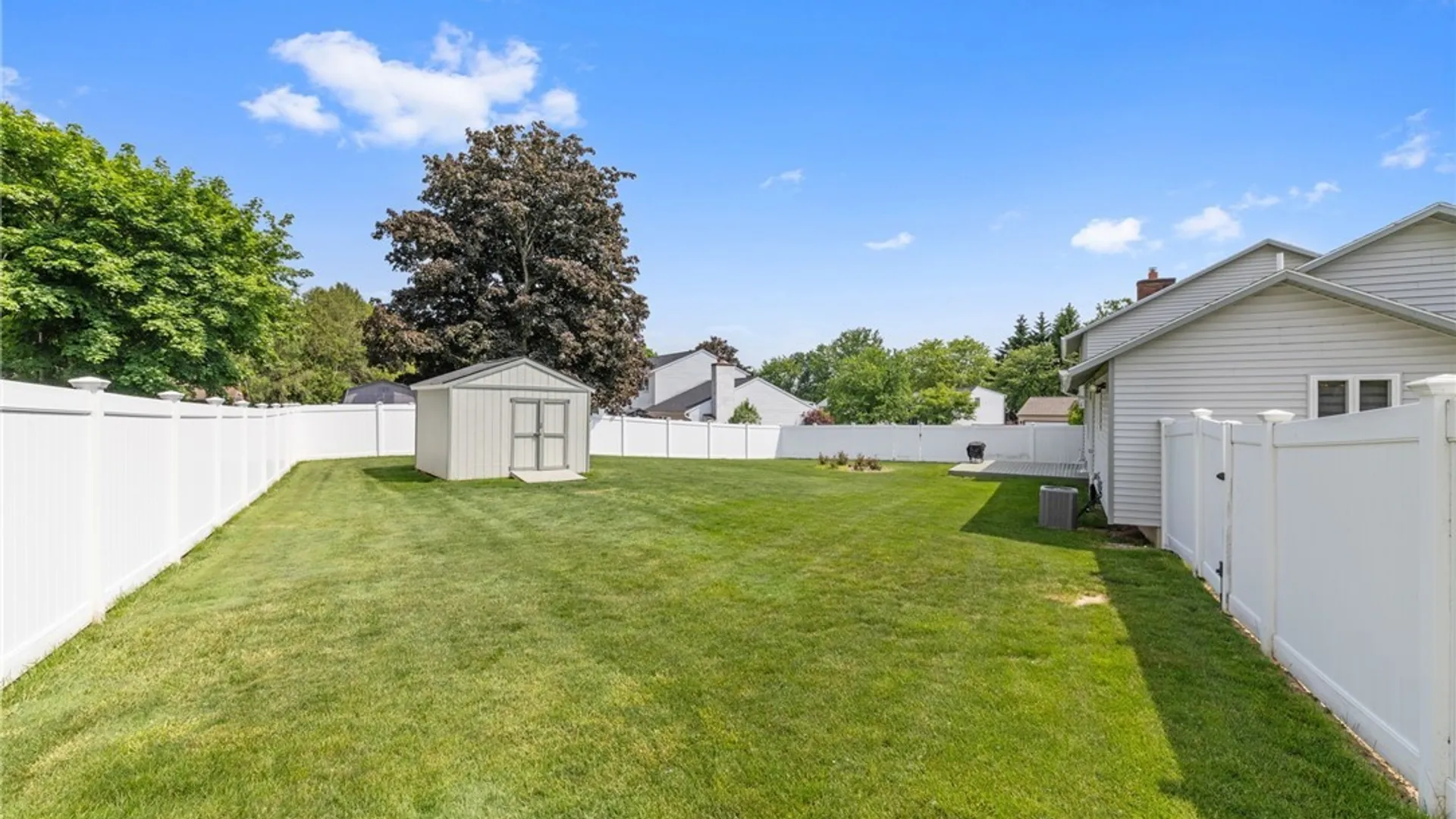 Property at 3608 Inclination Drive, Clay, NY 13027 44
