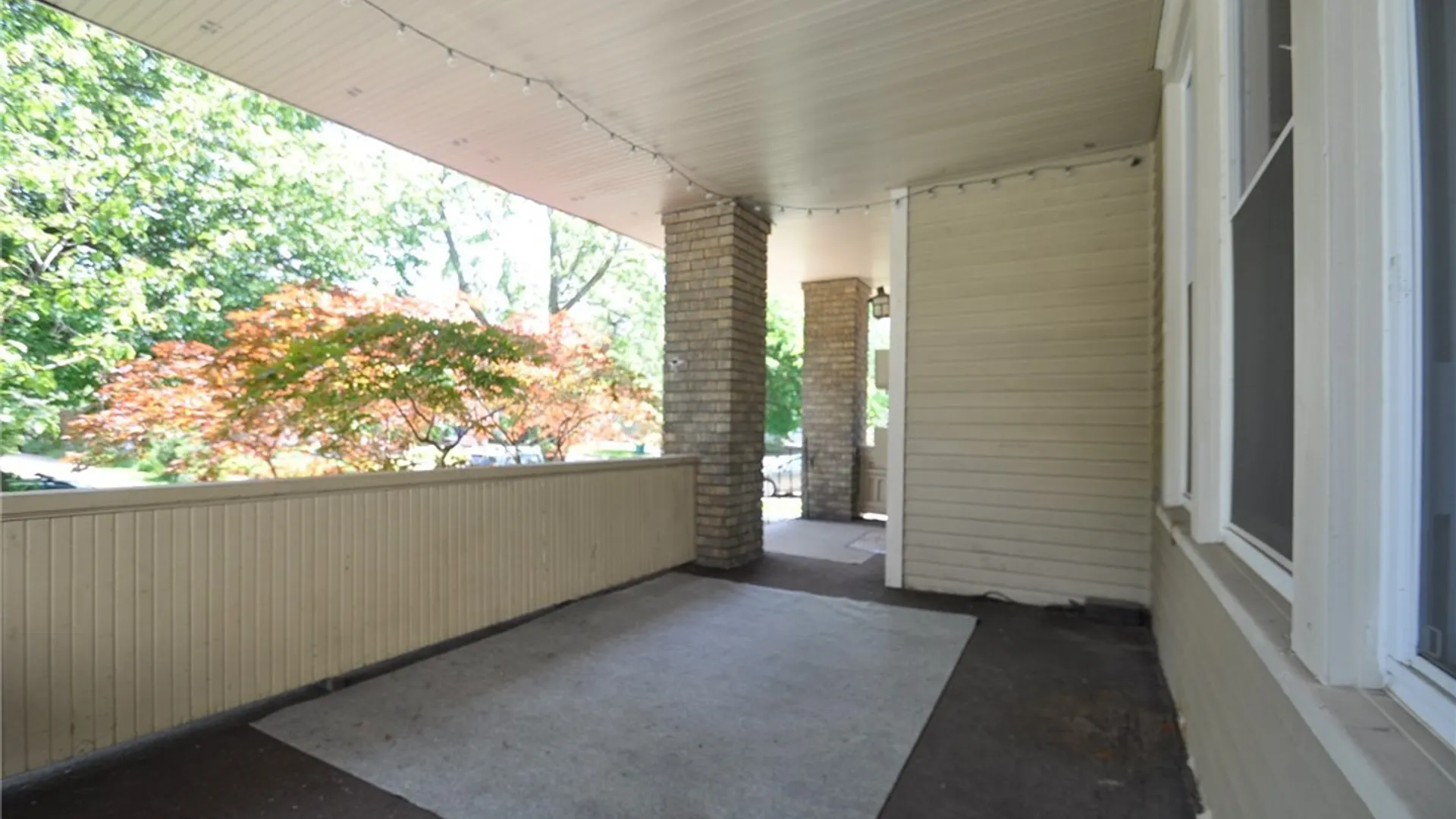 Property at 30 Wellington Road, Buffalo, NY 14216 12