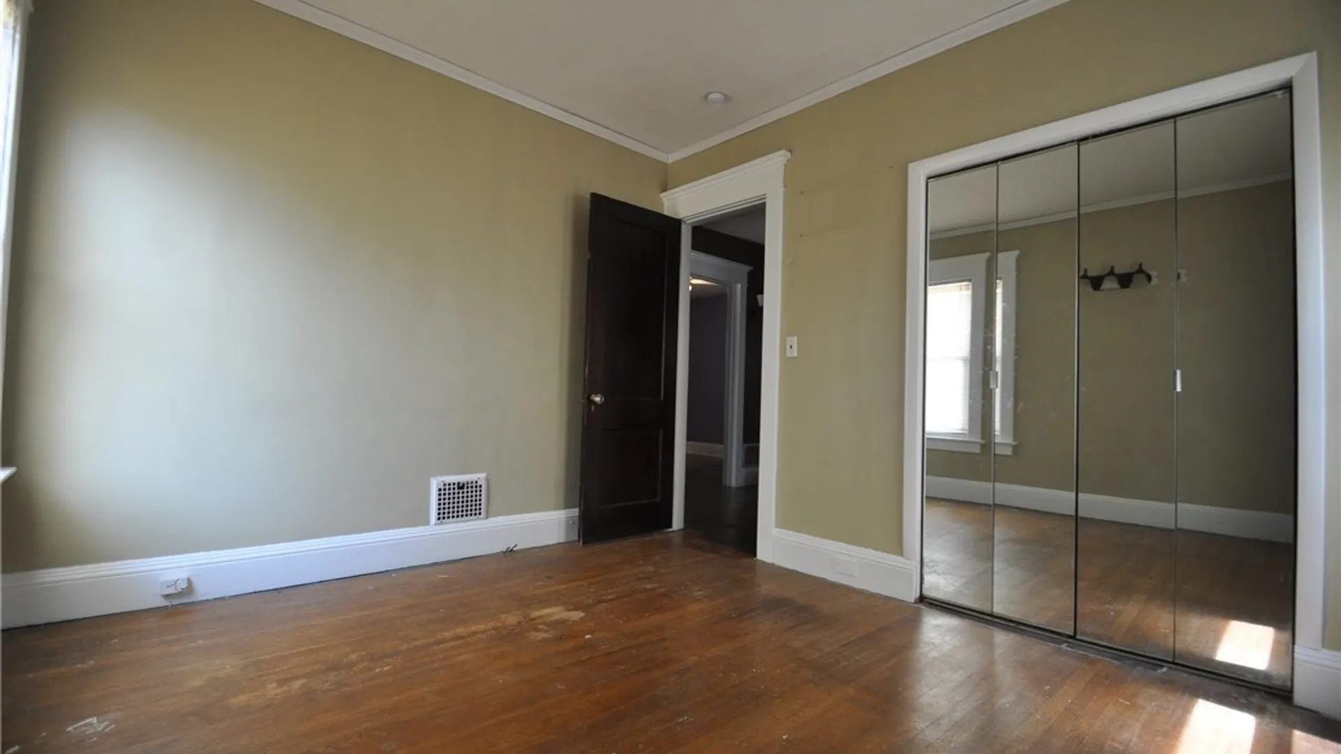 Property at 30 Wellington Road, Buffalo, NY 14216 19