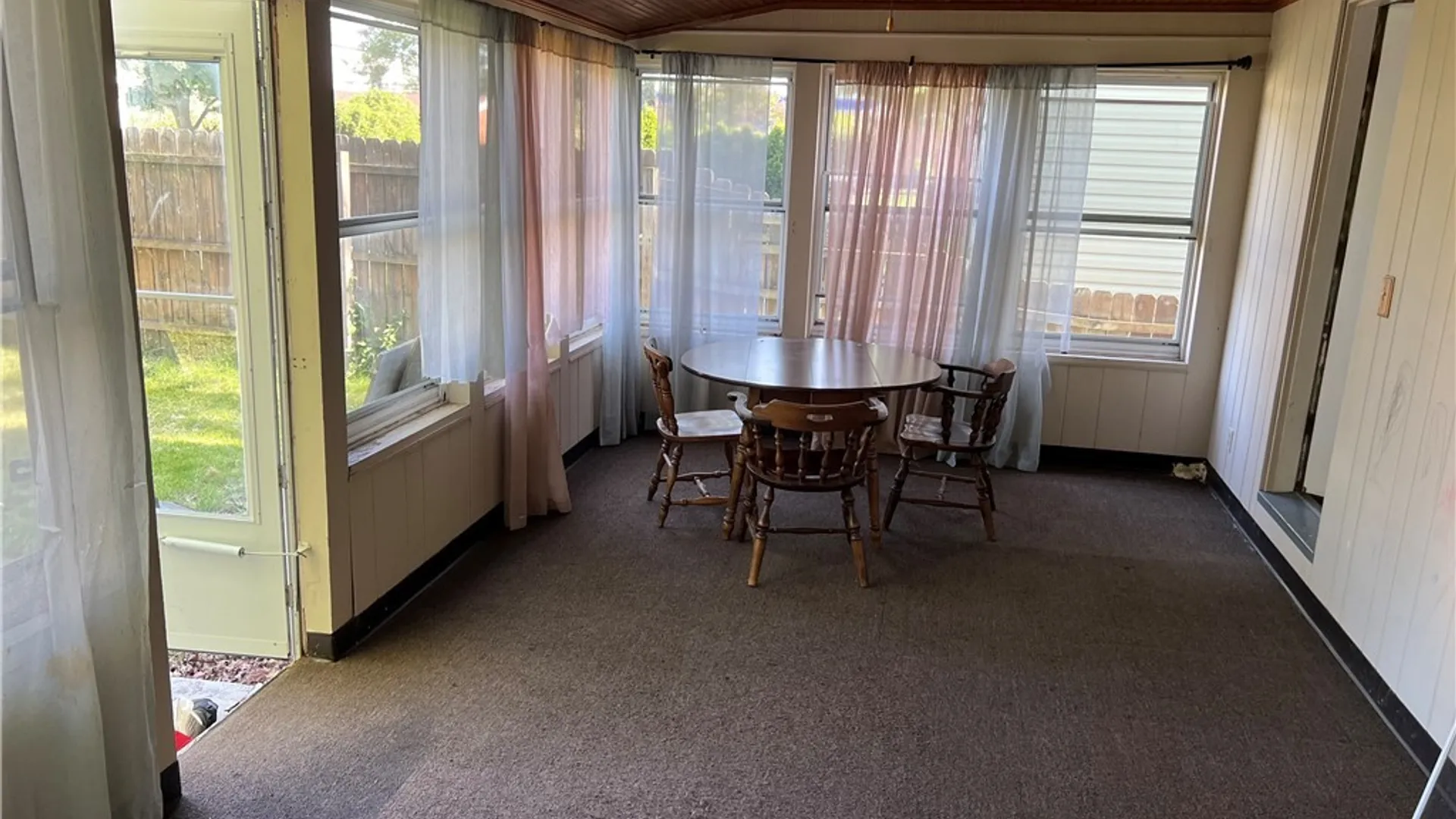Property at 1505 Colvin Boulevard, Tonawanda, NY 14223 13