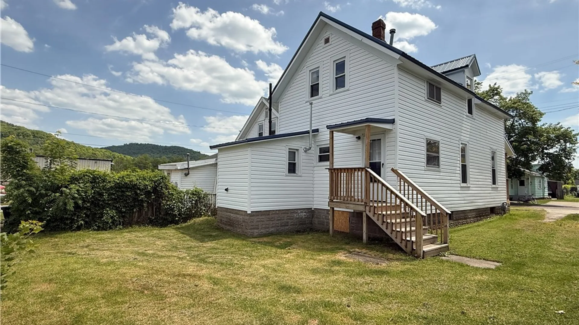 Property at 71 Sherman Street, Bradford City, PA 16701 3