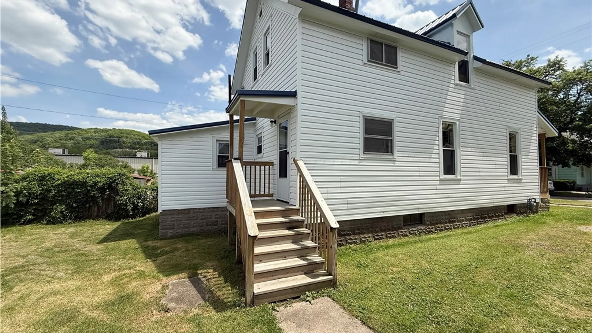 Property at 71 Sherman Street, Bradford City, PA 16701 4