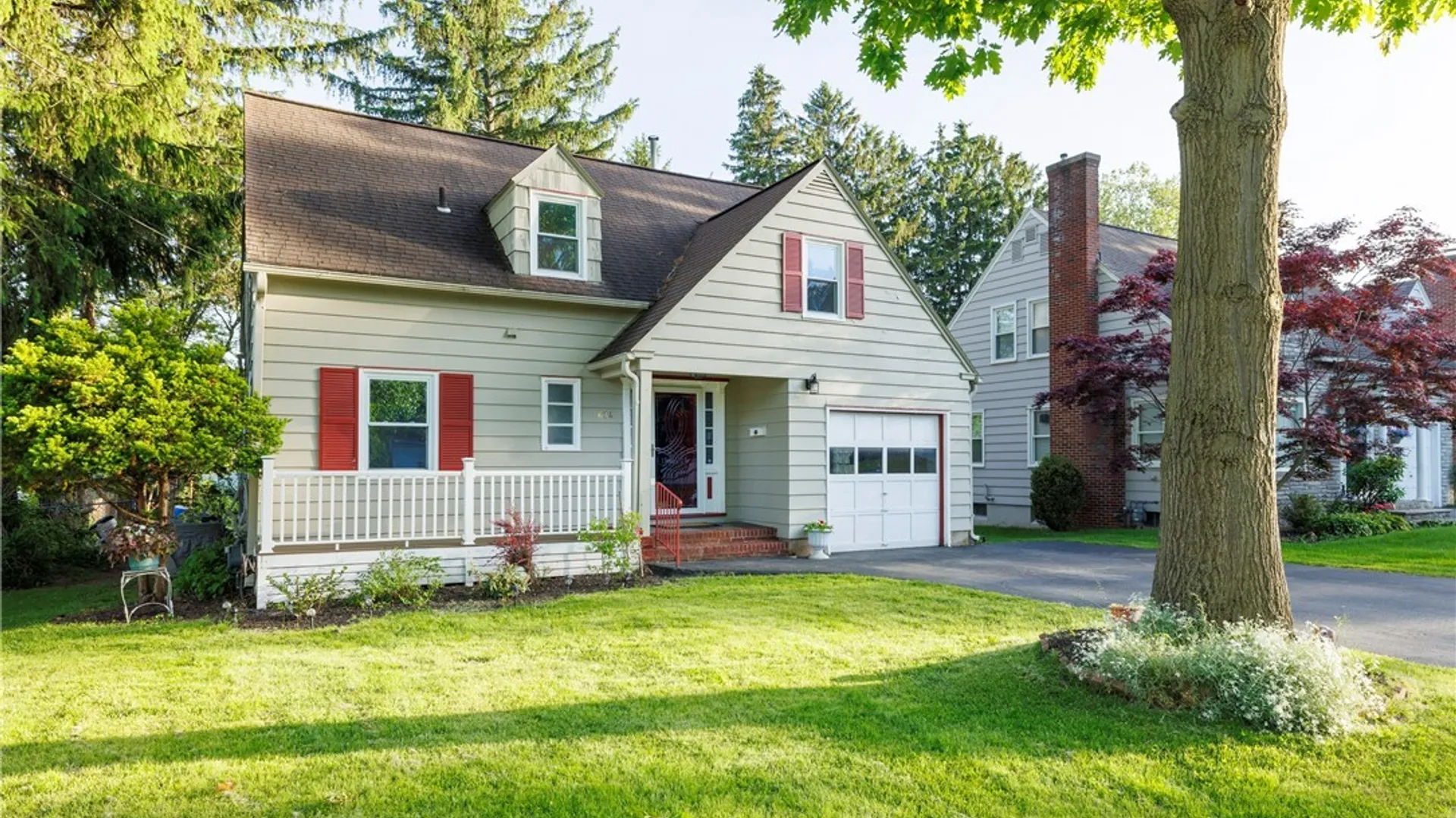 Property at 634 Mertens Avenue, Syracuse, NY 13203 2