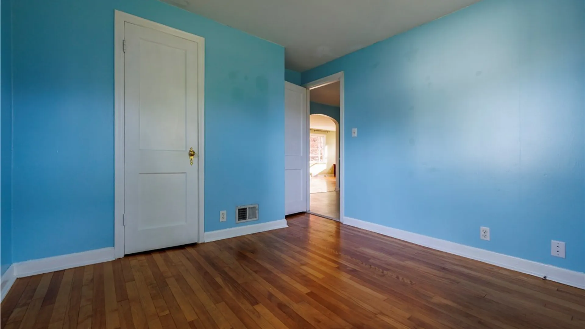 Property at 634 Mertens Avenue, Syracuse, NY 13203 35