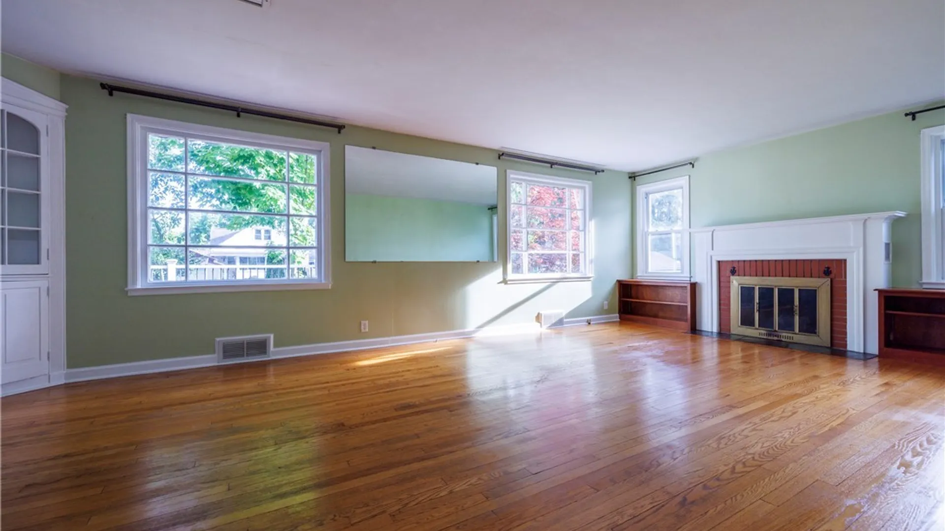 Property at 634 Mertens Avenue, Syracuse, NY 13203 9
