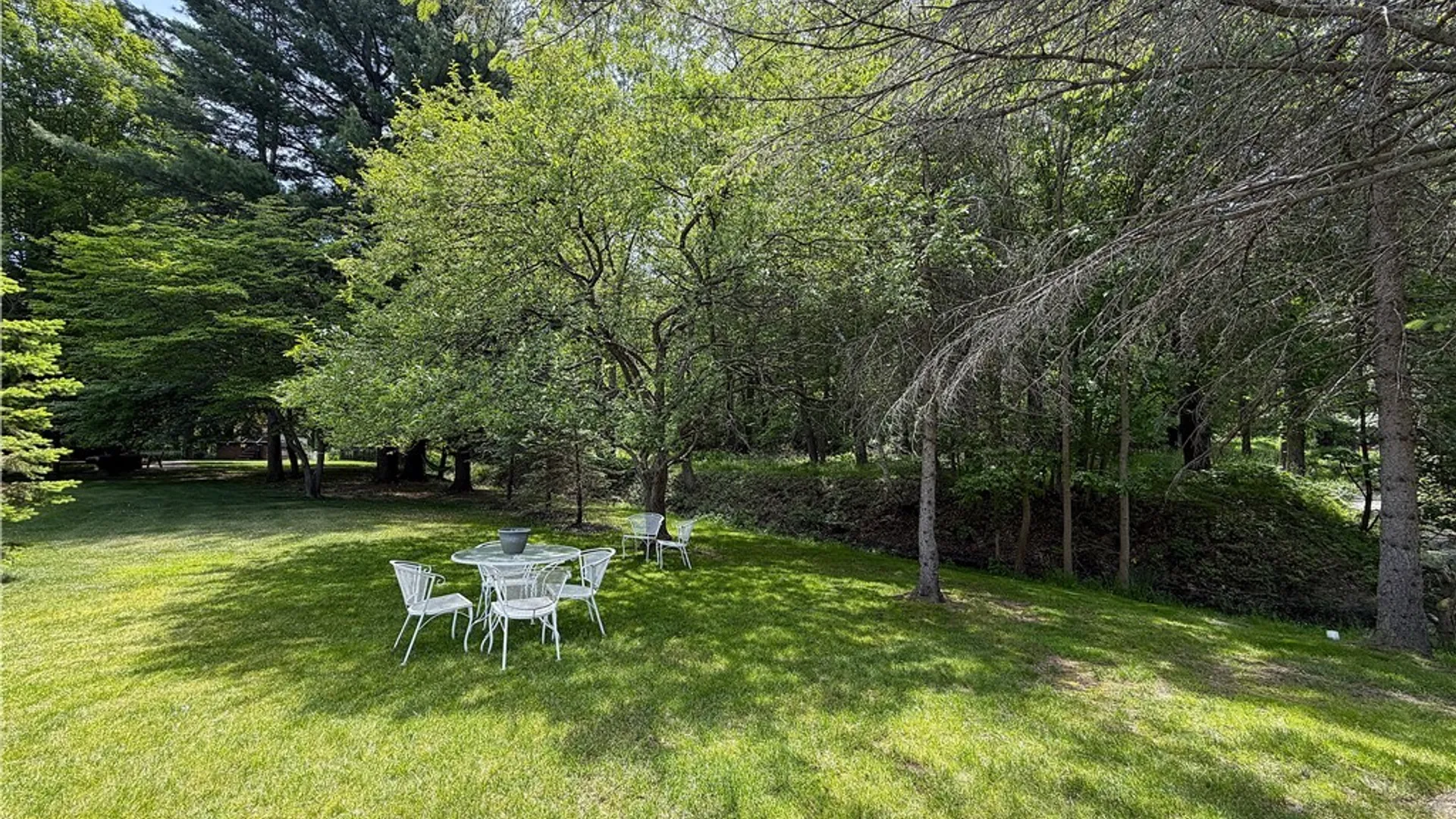 Property at 195 Randwood Drive, Amherst, NY 14068 39