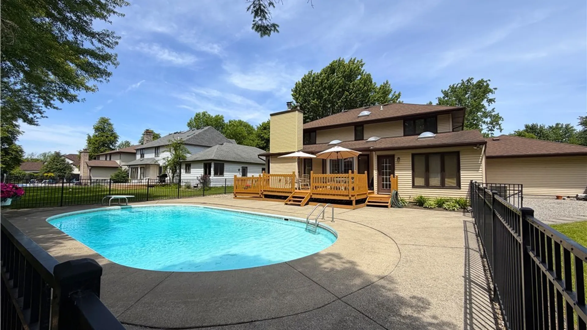 Property at 195 Randwood Drive, Amherst, NY 14068 41