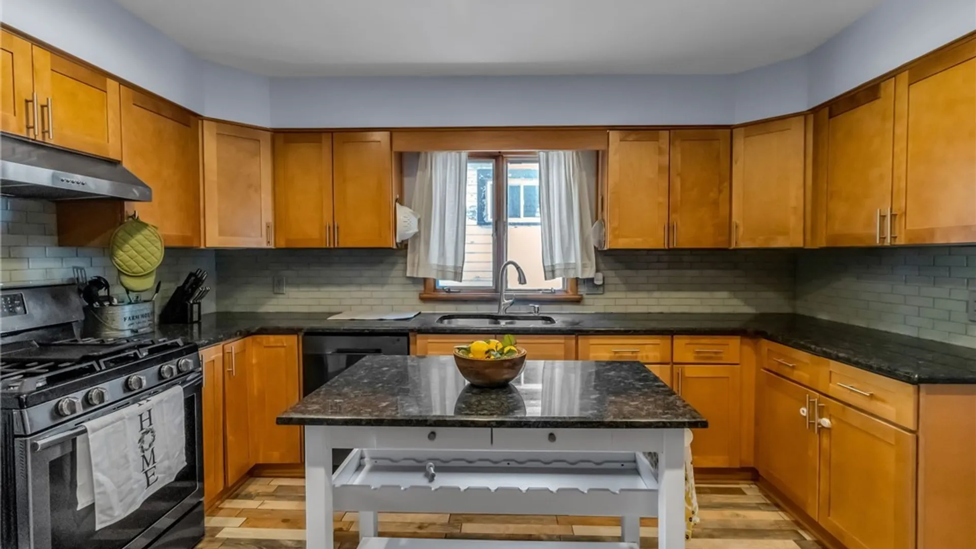 Property at 14 Donaldson Road, Buffalo, NY 14208 15