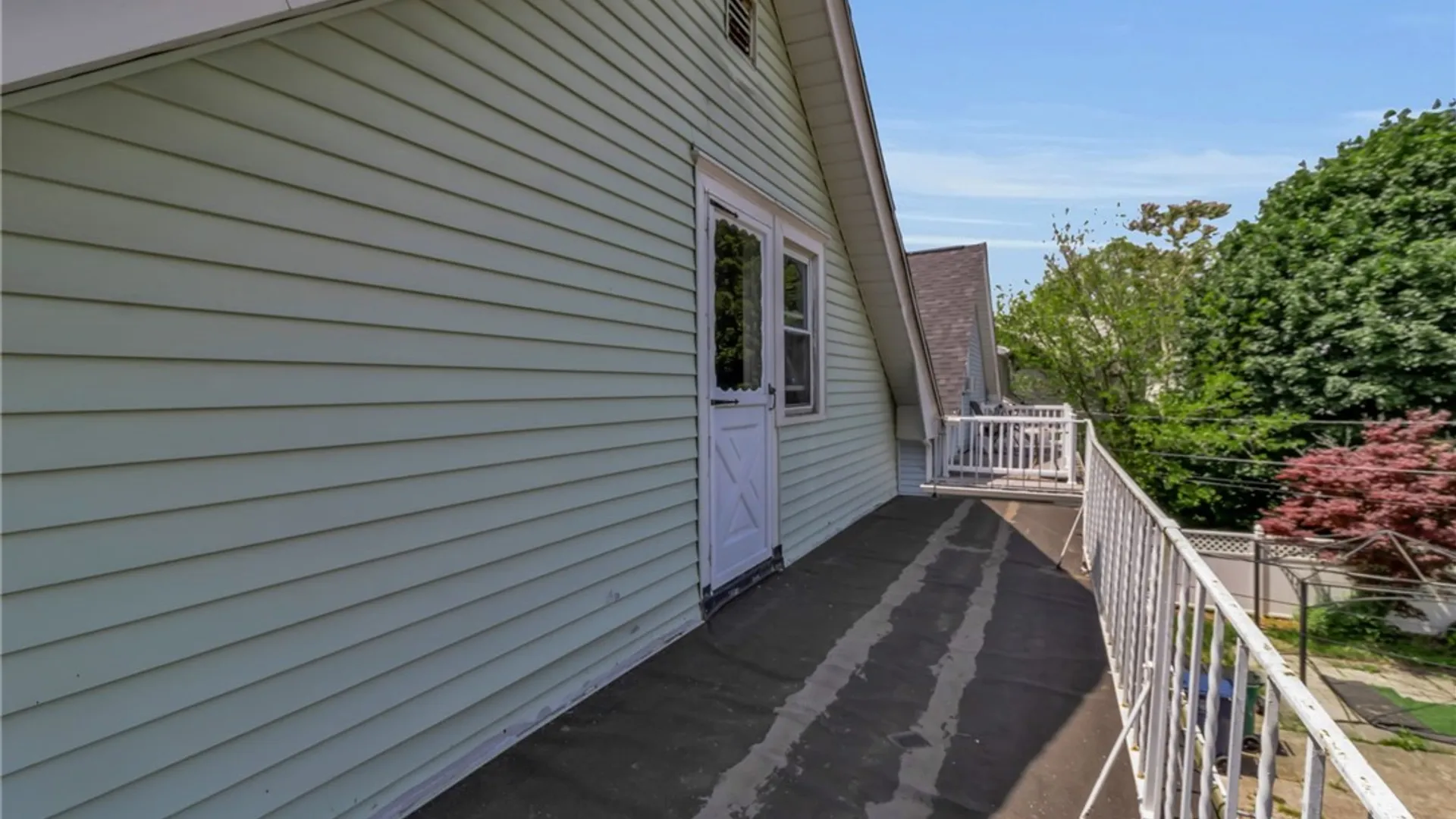 Property at 14 Donaldson Road, Buffalo, NY 14208 32