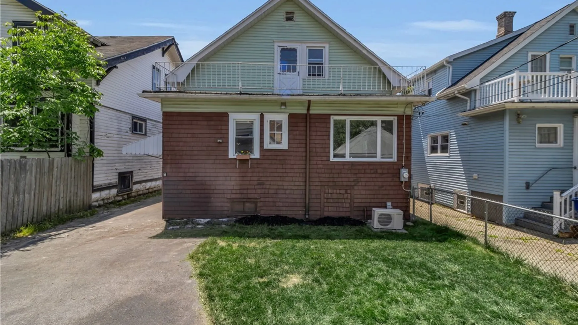 Property at 14 Donaldson Road, Buffalo, NY 14208 36